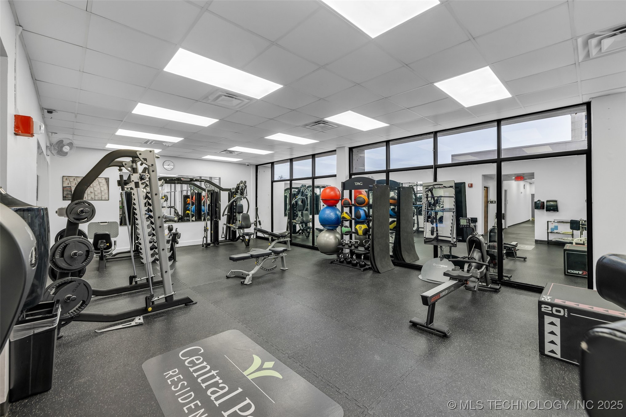 410 W 7th Street 1122