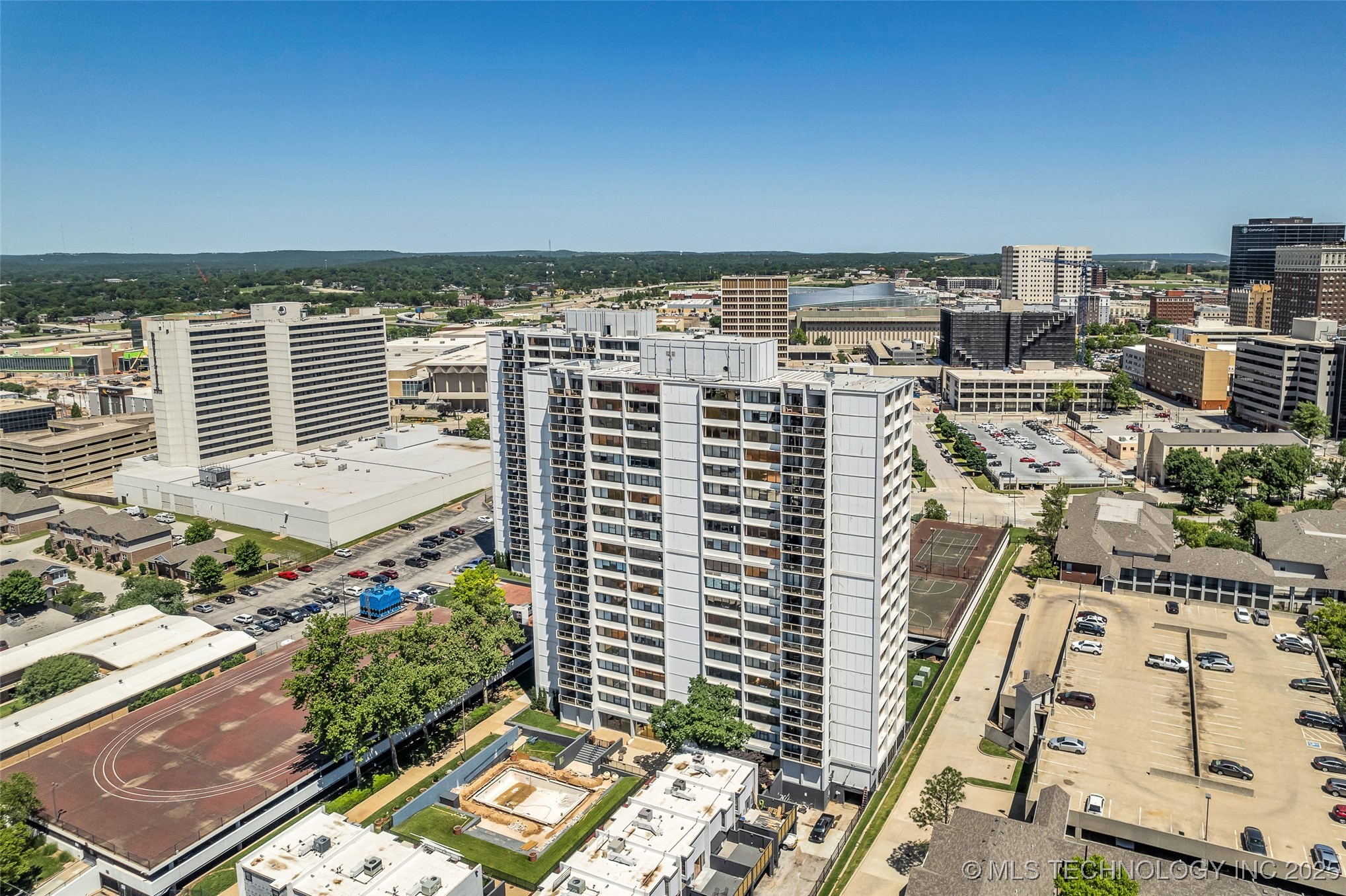 410 W 7th Street 1122