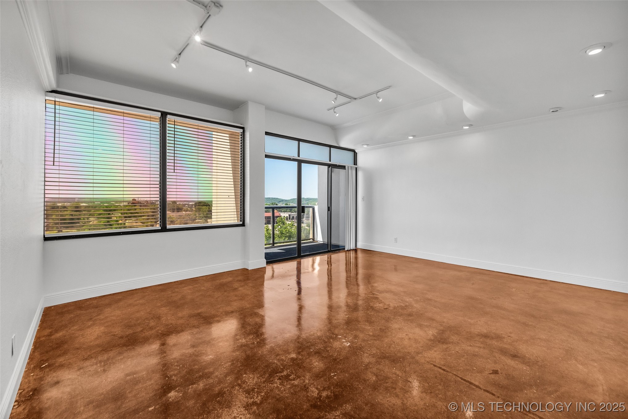 410 W 7th Street 1122