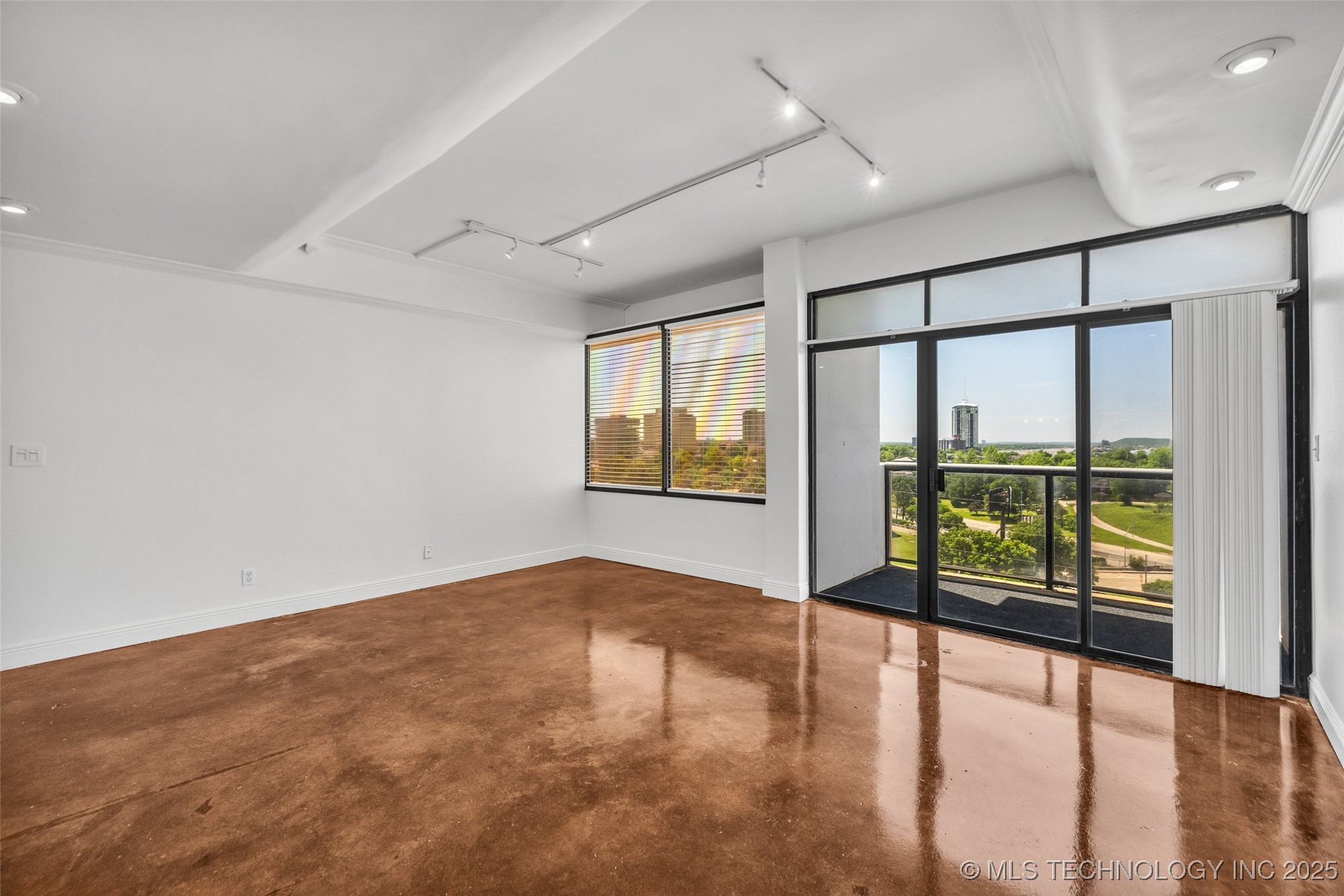 410 W 7th Street 1122