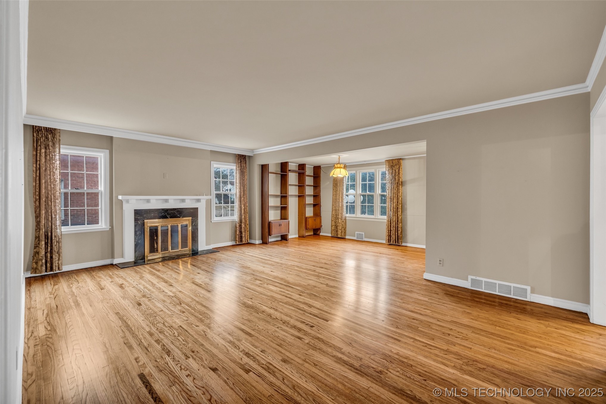 1613 Delaware Avenue