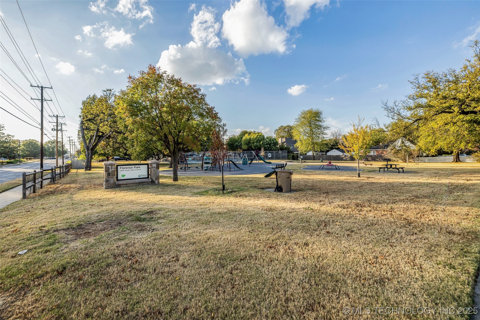 1613 Delaware Avenue