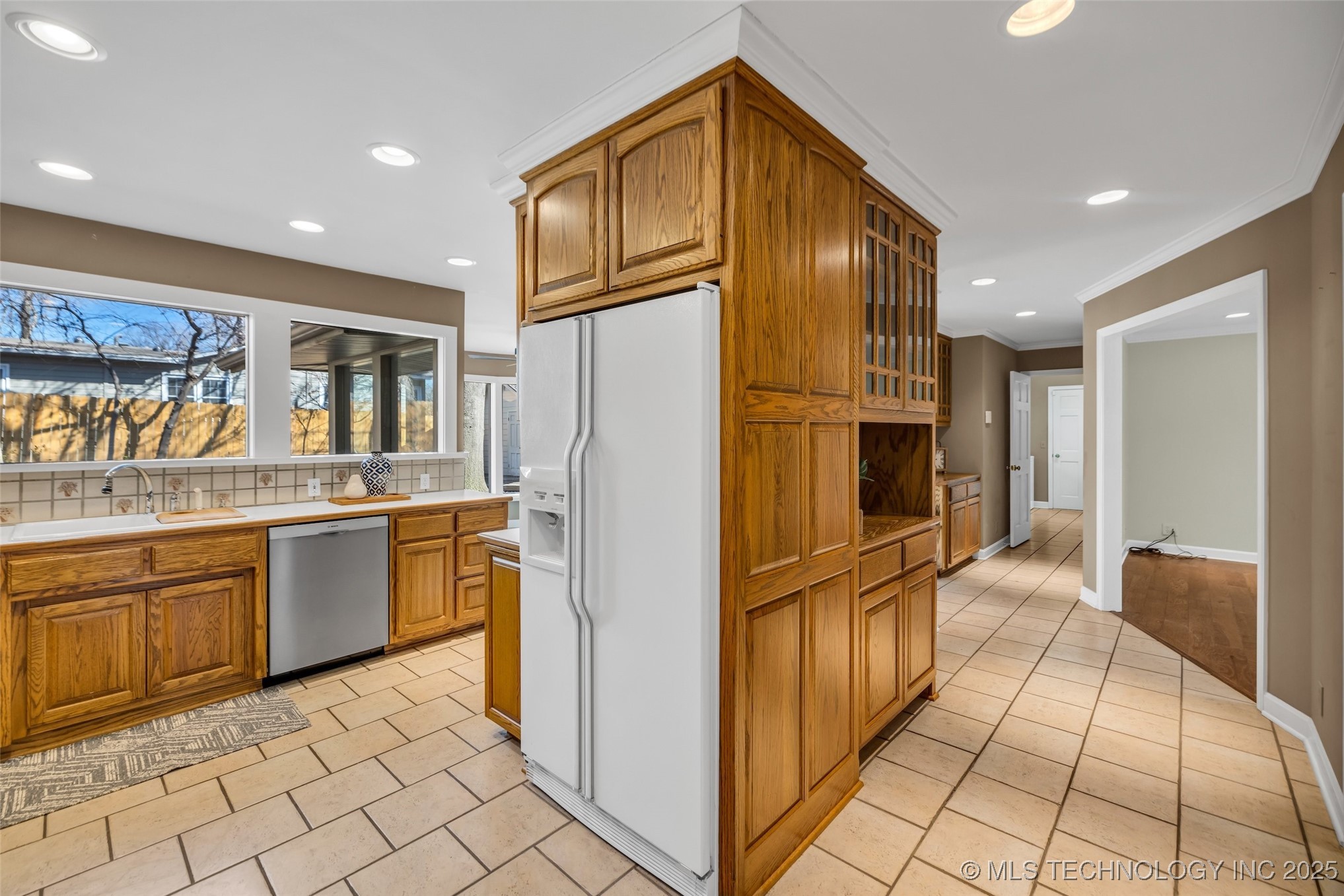 2835 E 47th Street