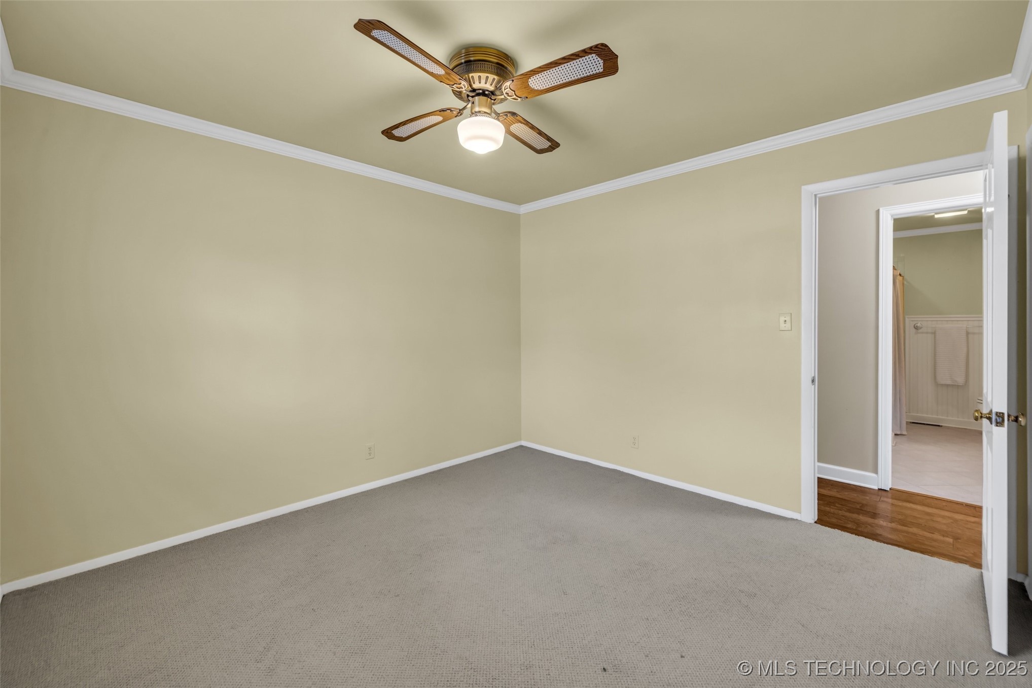 2835 E 47th Street