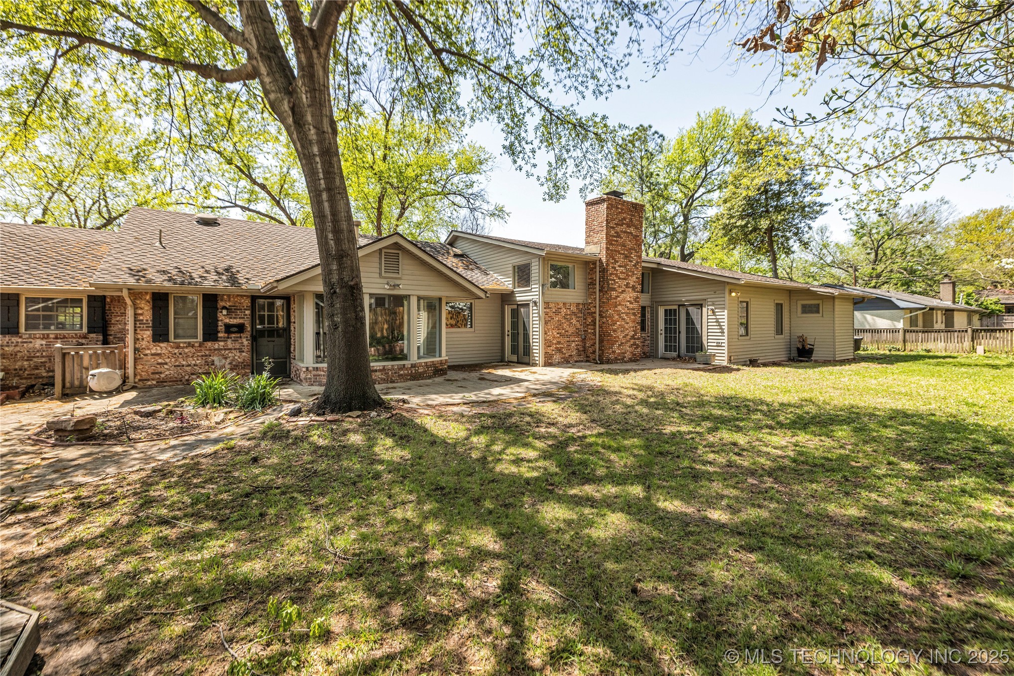 2835 E 47th Street