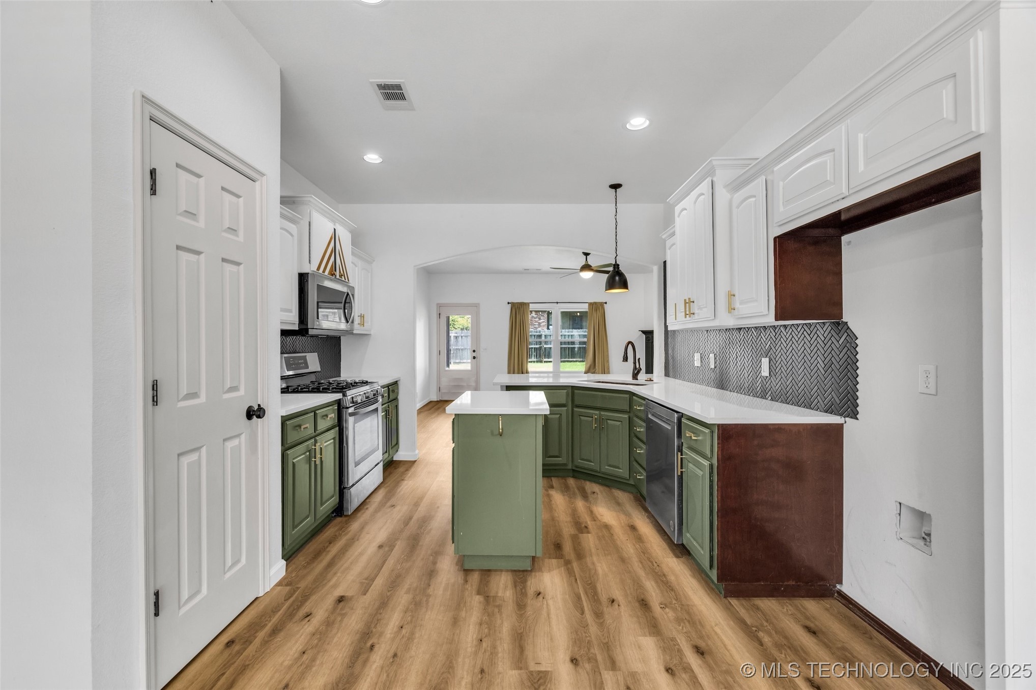 2405 13th Street