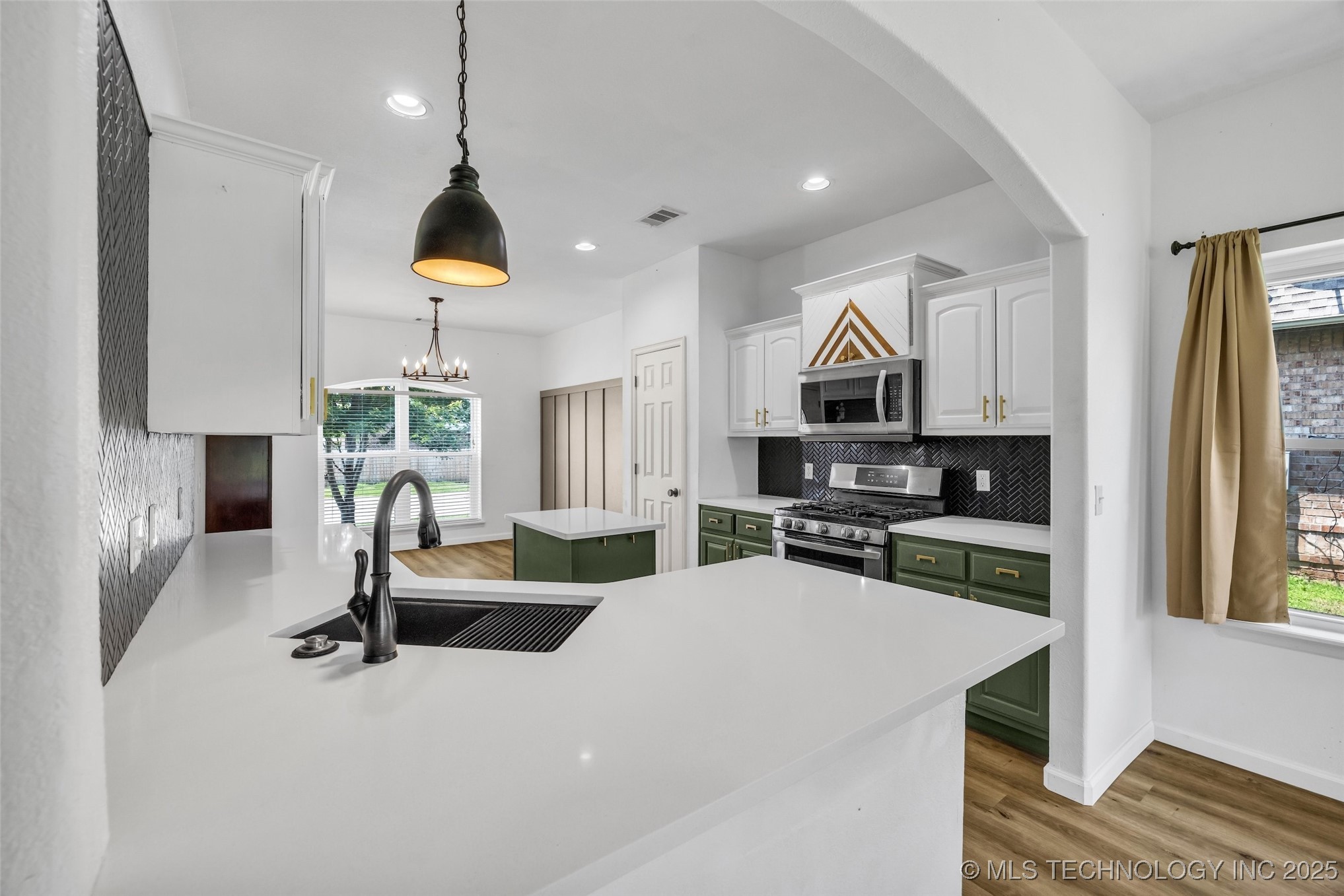 2405 13th Street