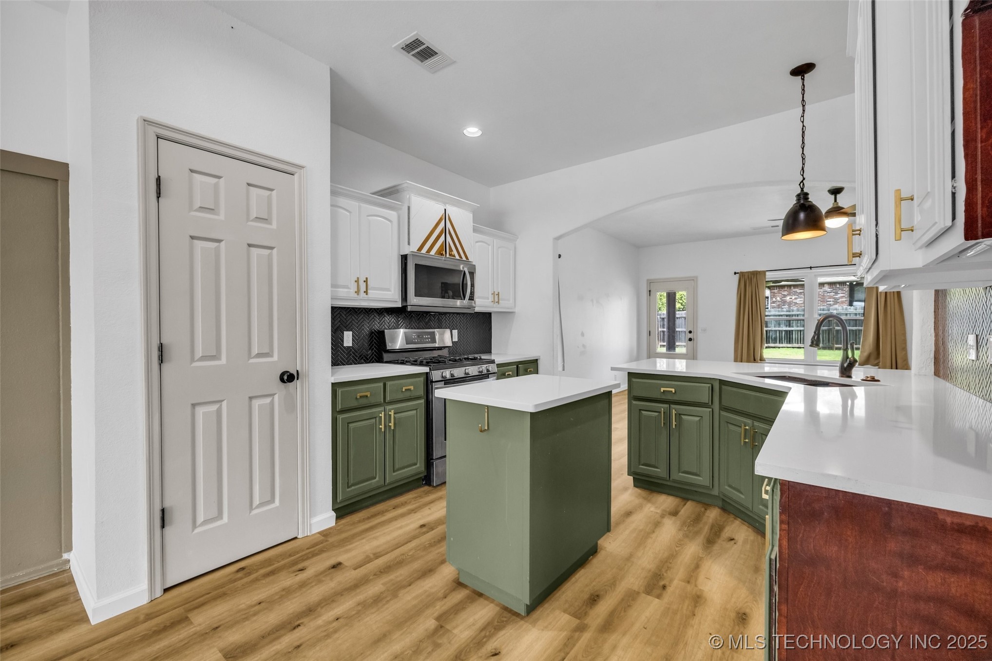 2405 13th Street