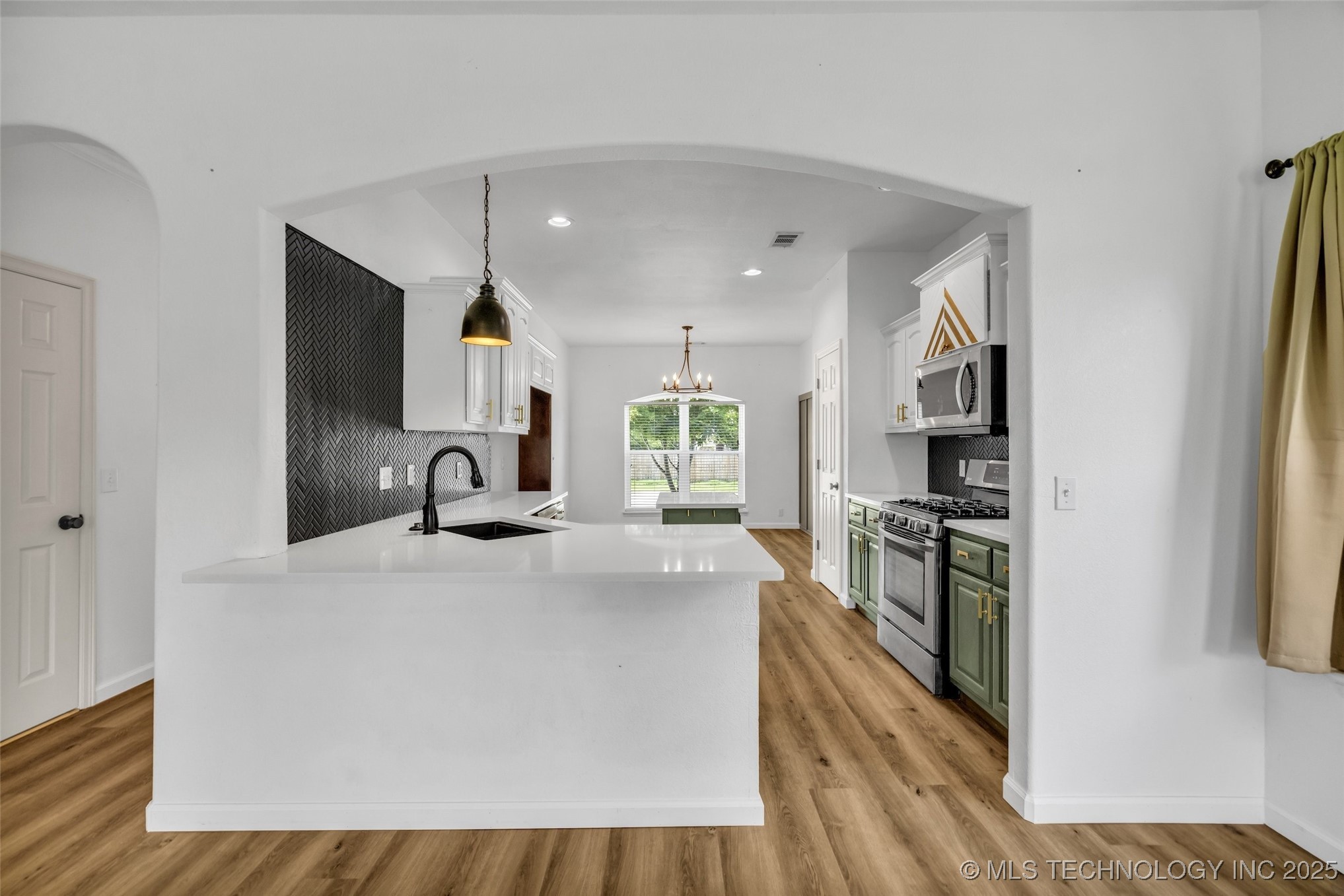 2405 13th Street
