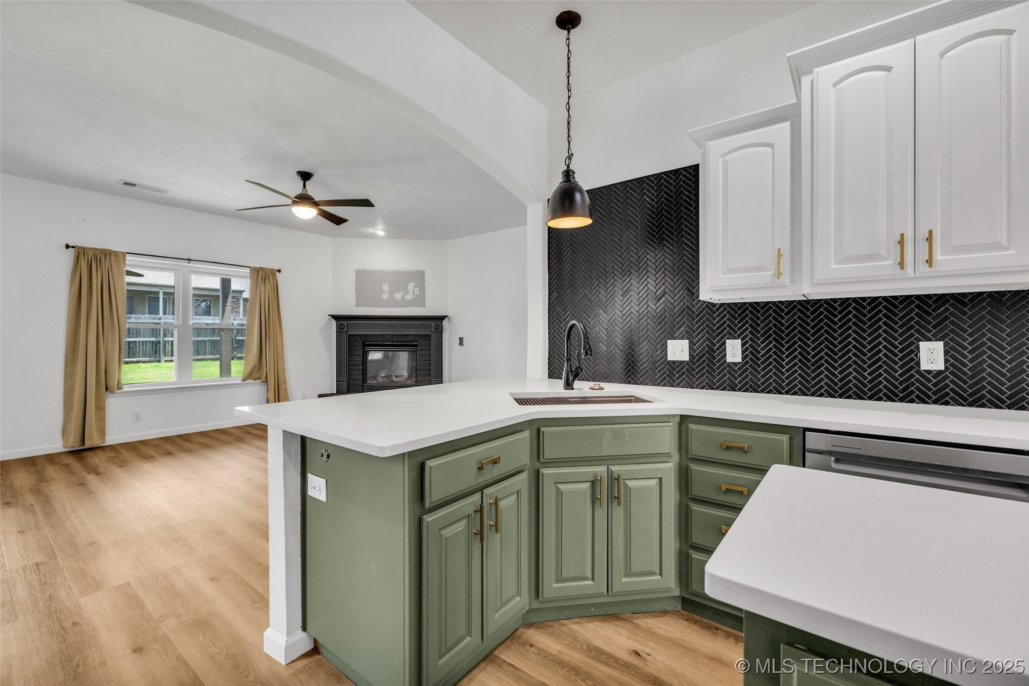 2405 13th Street