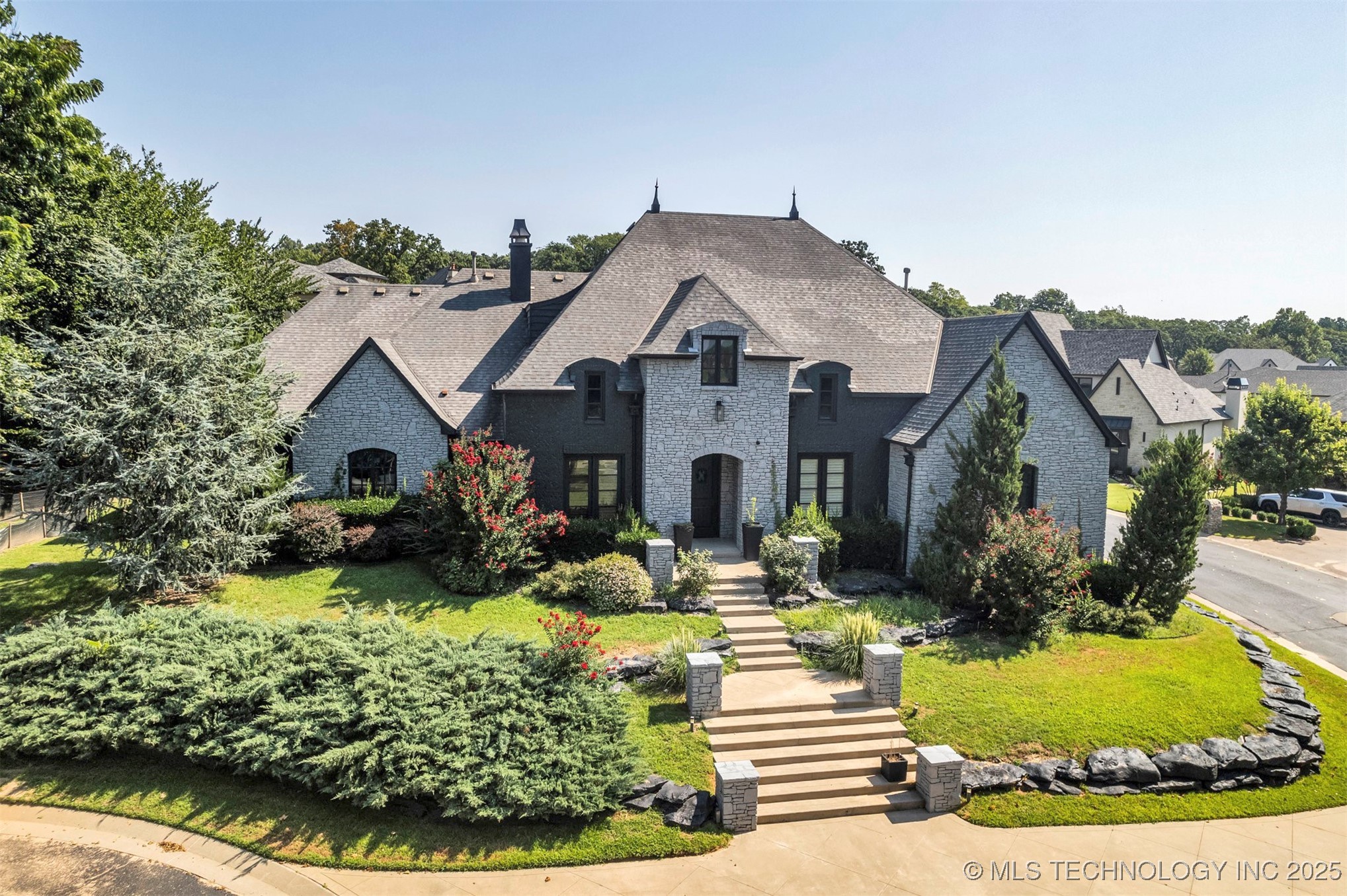 11922 S Kingston Avenue