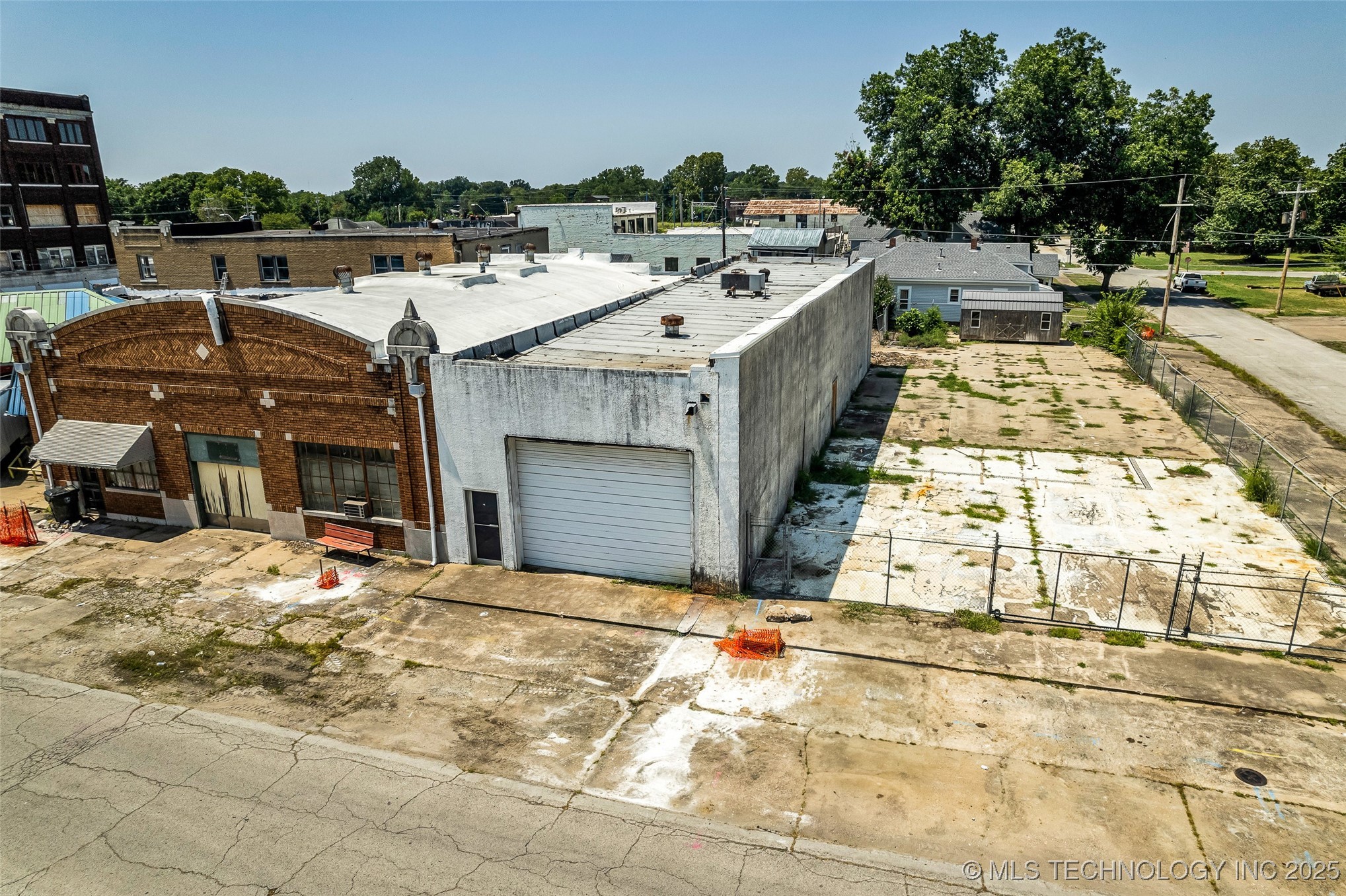 110 N Avenue