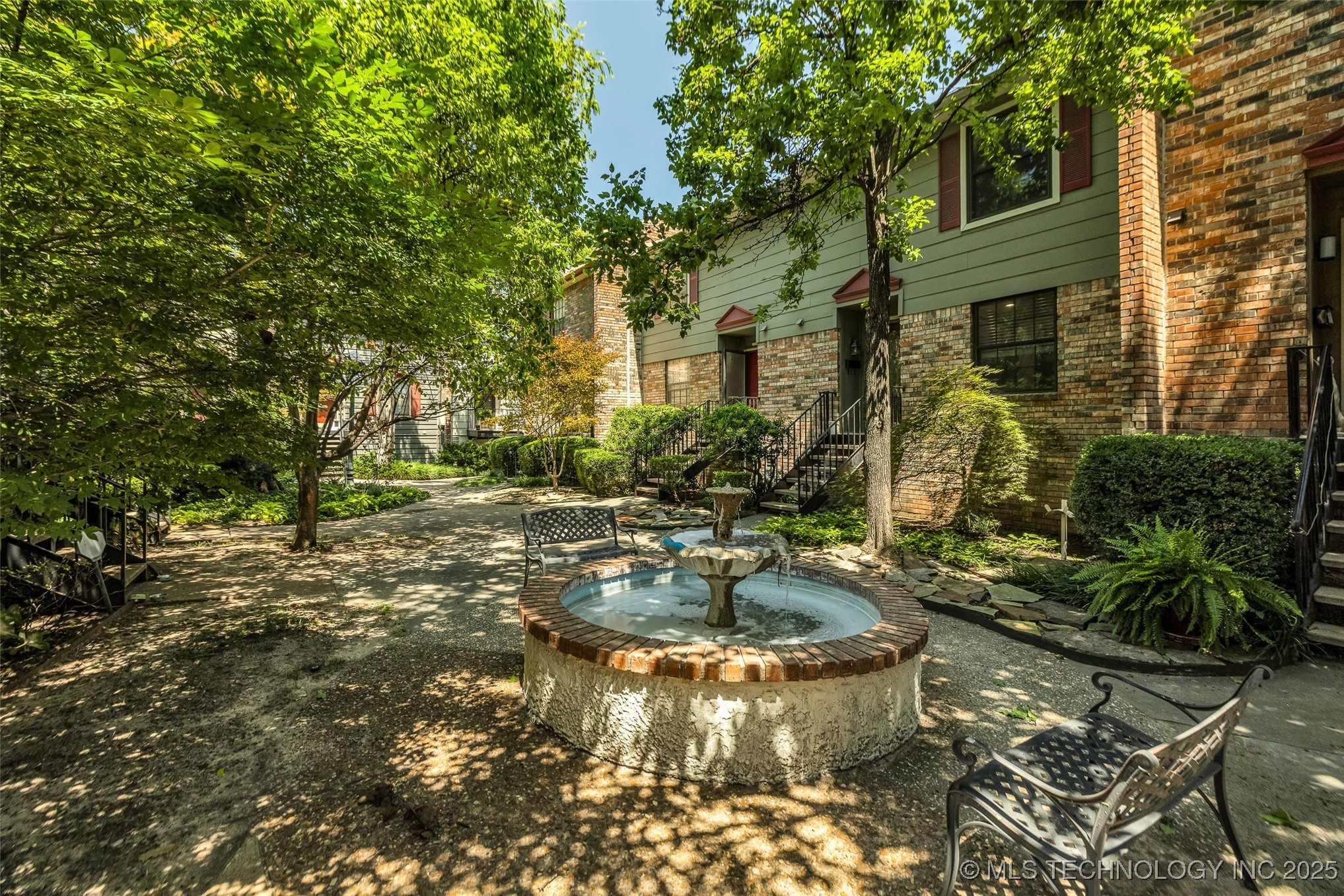 1744 S Cheyenne Avenue 2