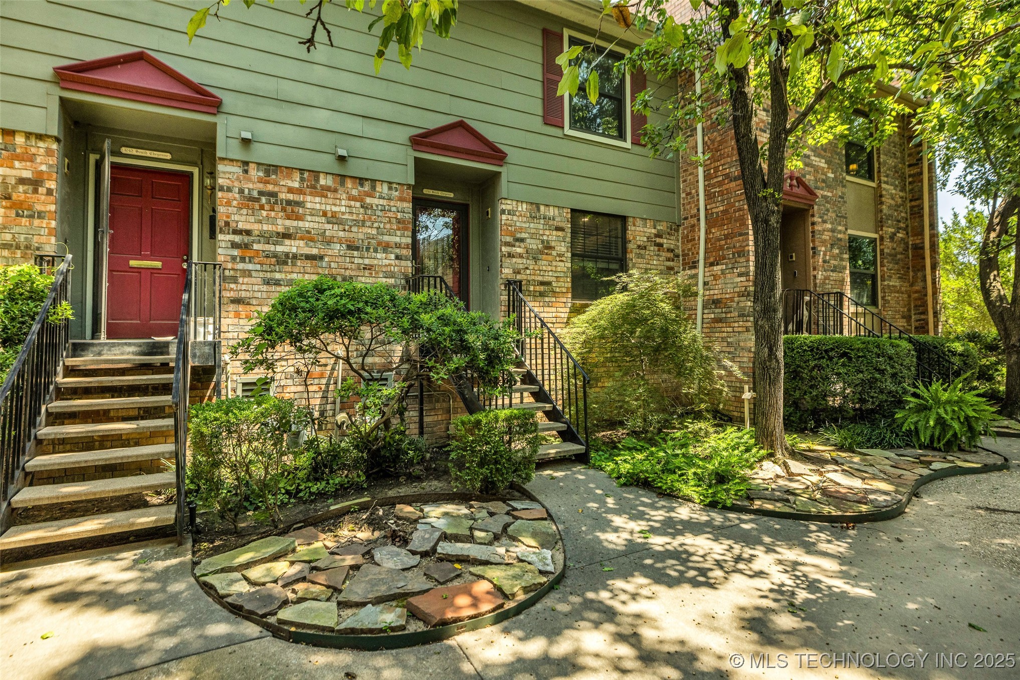 1744 S Cheyenne Avenue 2