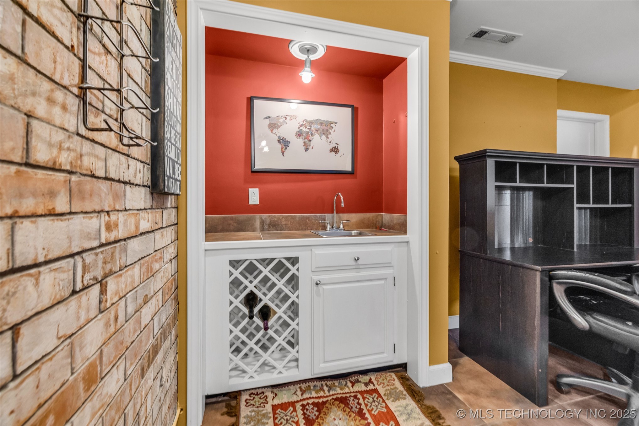 1744 S Cheyenne Avenue 2