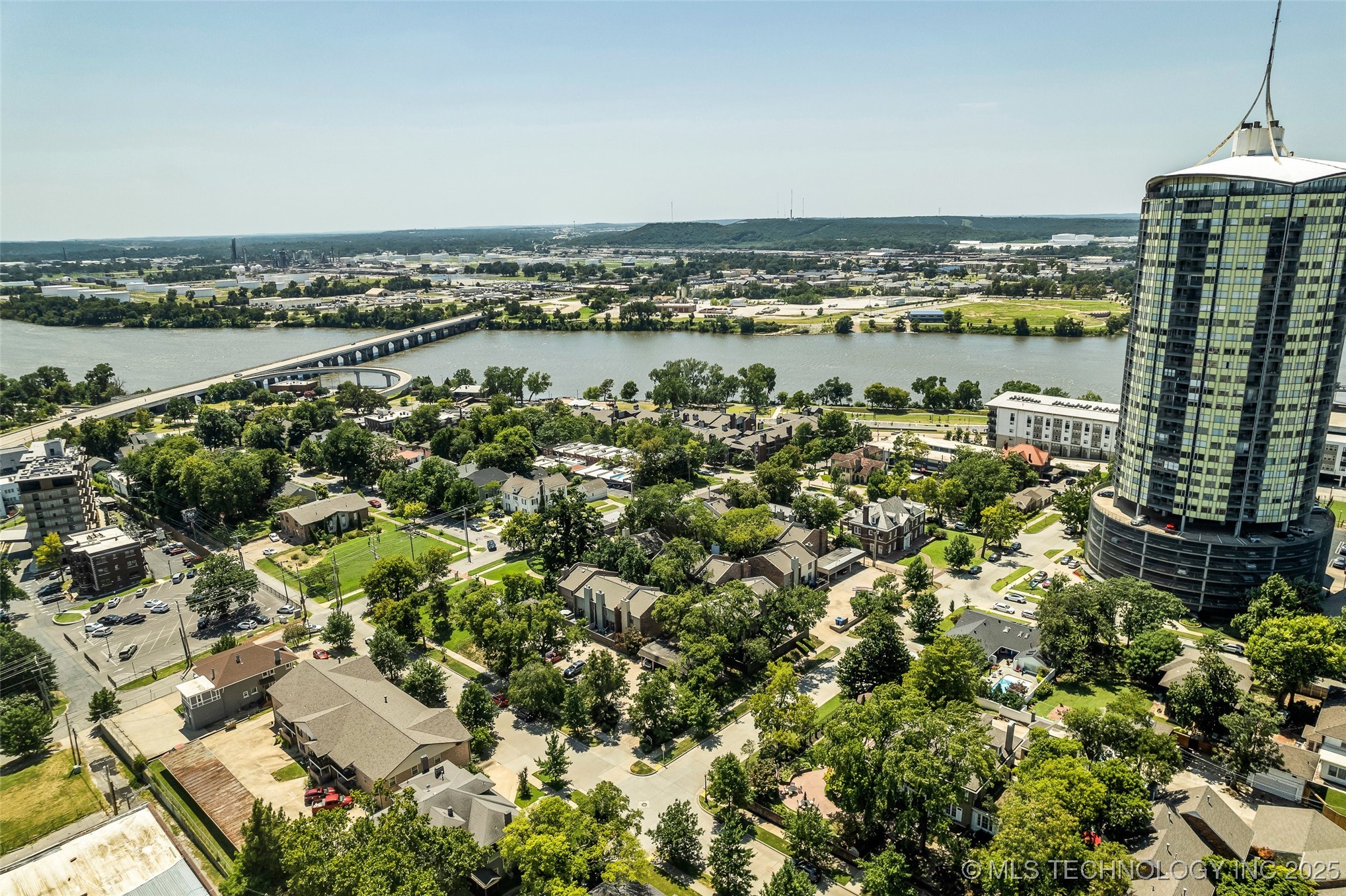 1744 S Cheyenne Avenue 2