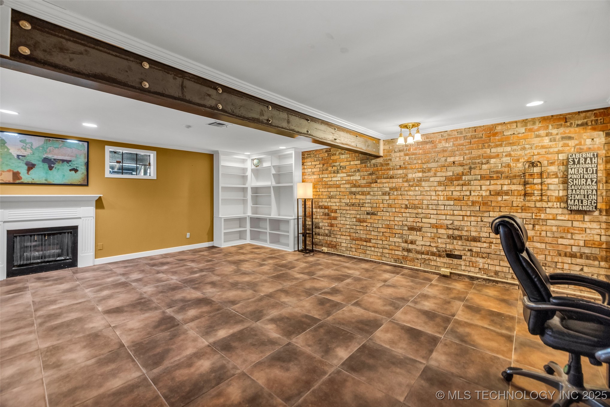 1744 S Cheyenne Avenue 2