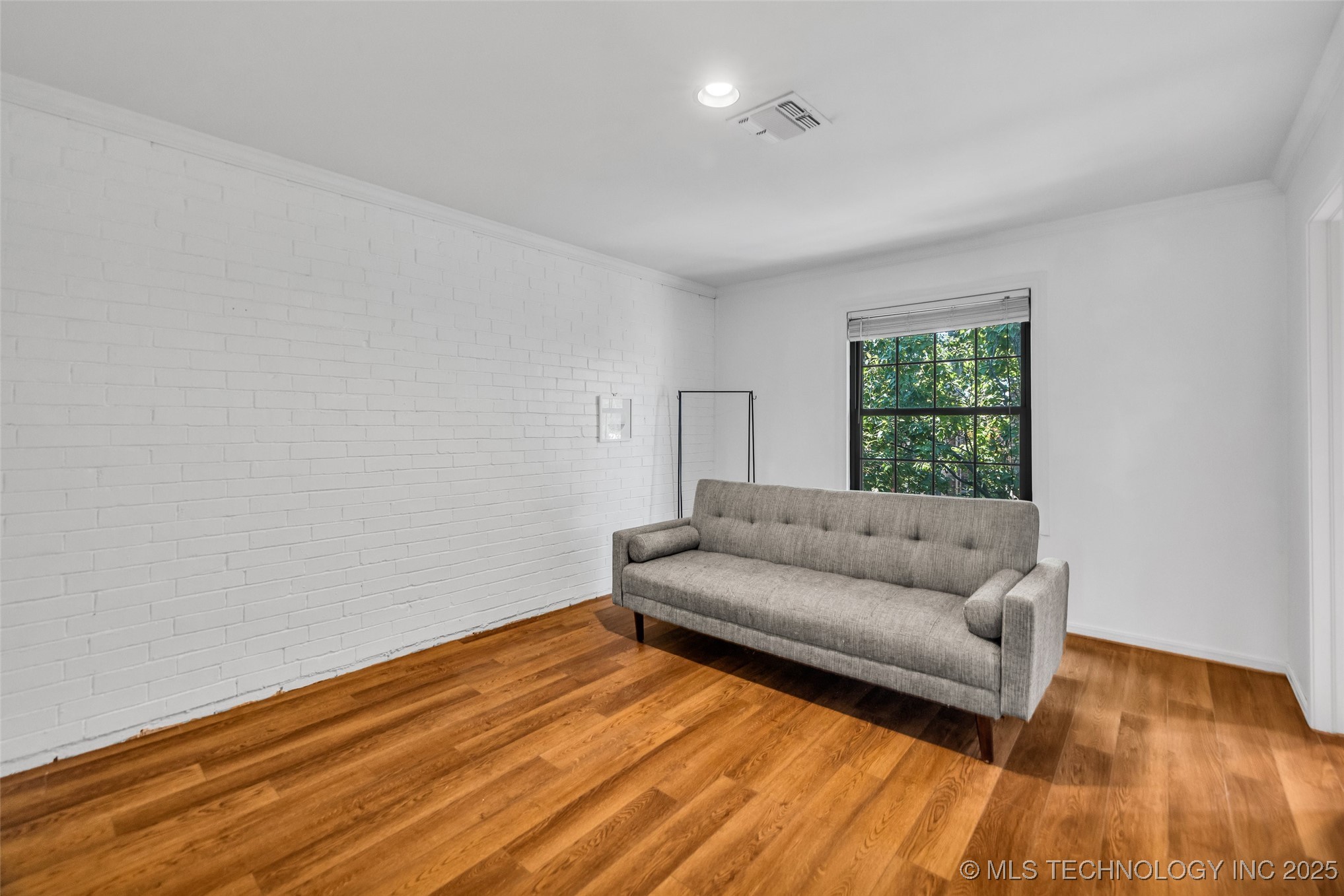 1744 S Cheyenne Avenue 2