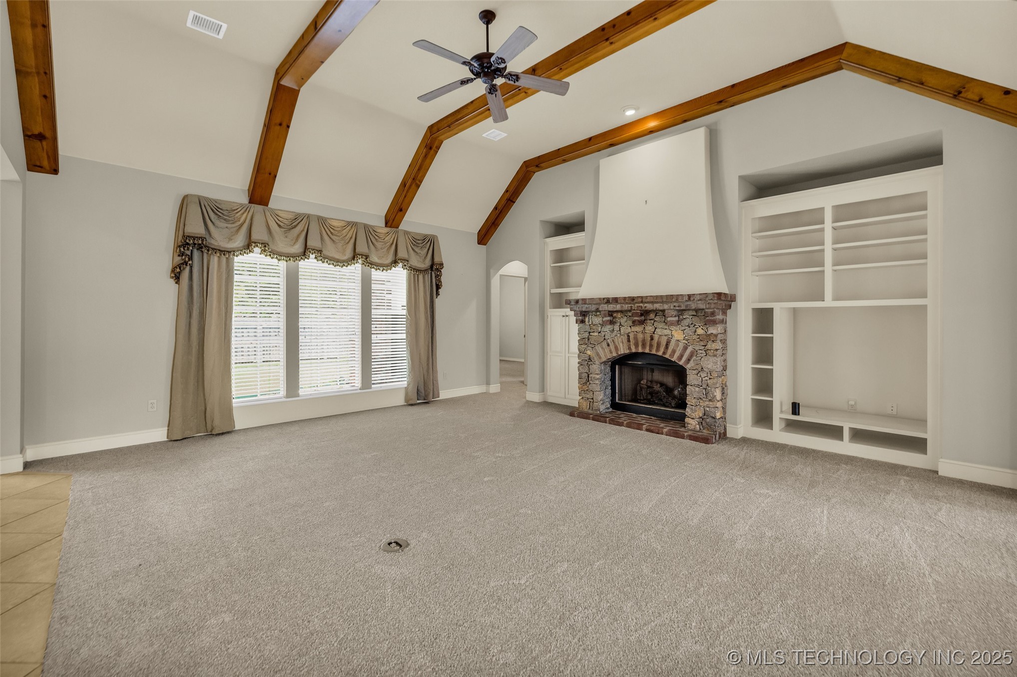 9063 E 118th Place