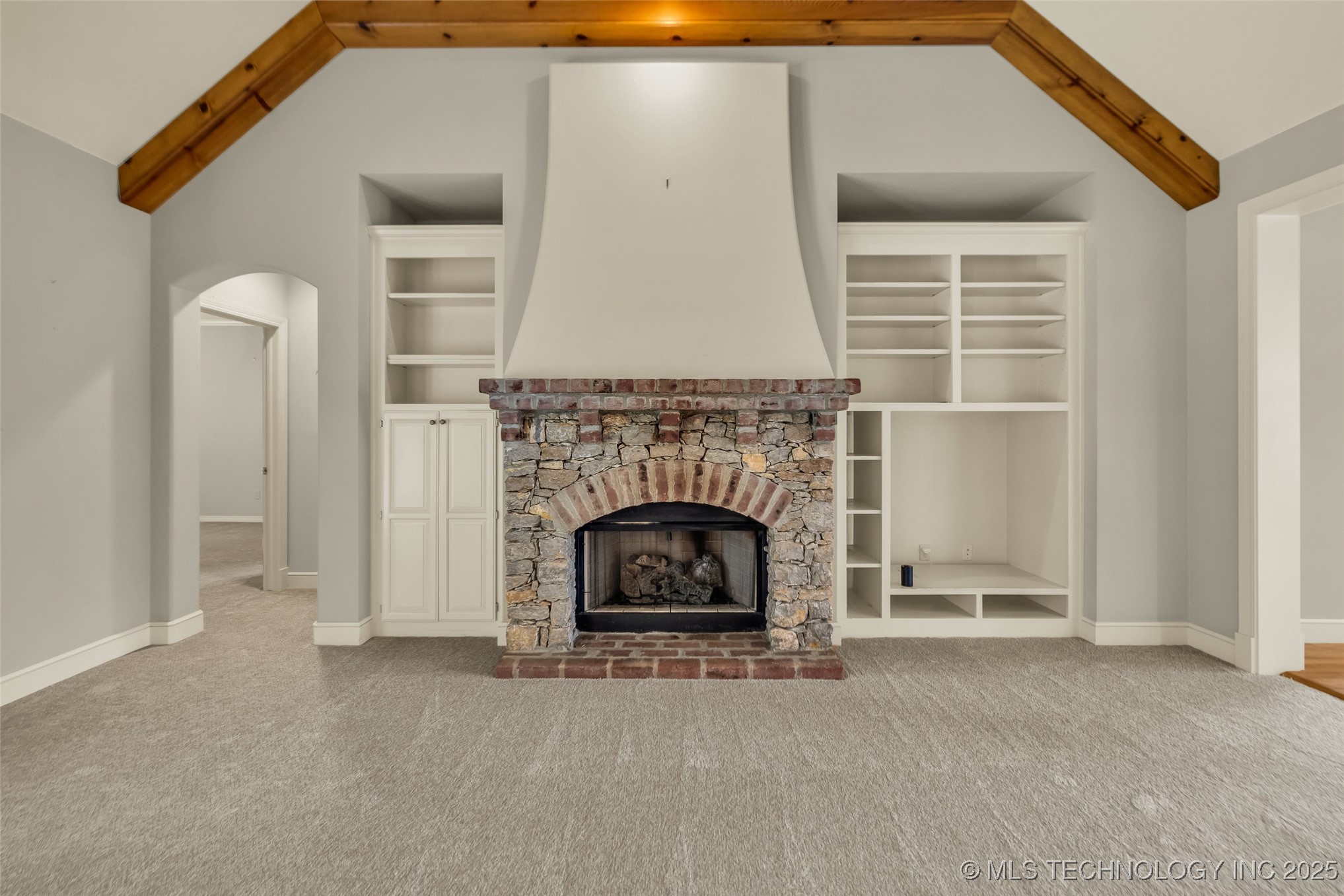 9063 E 118th Place