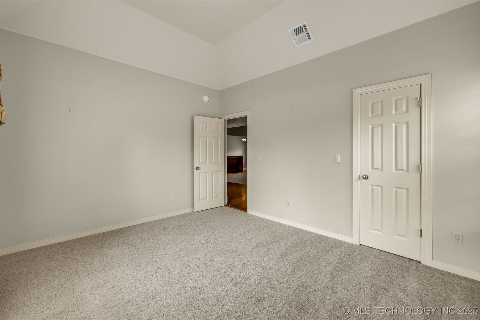 9063 E 118th Place