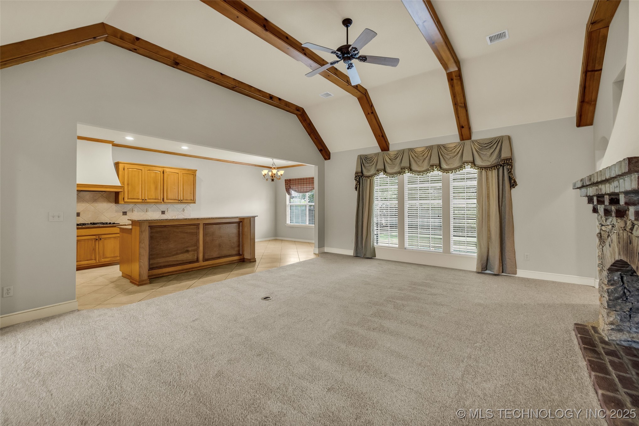 9063 E 118th Place