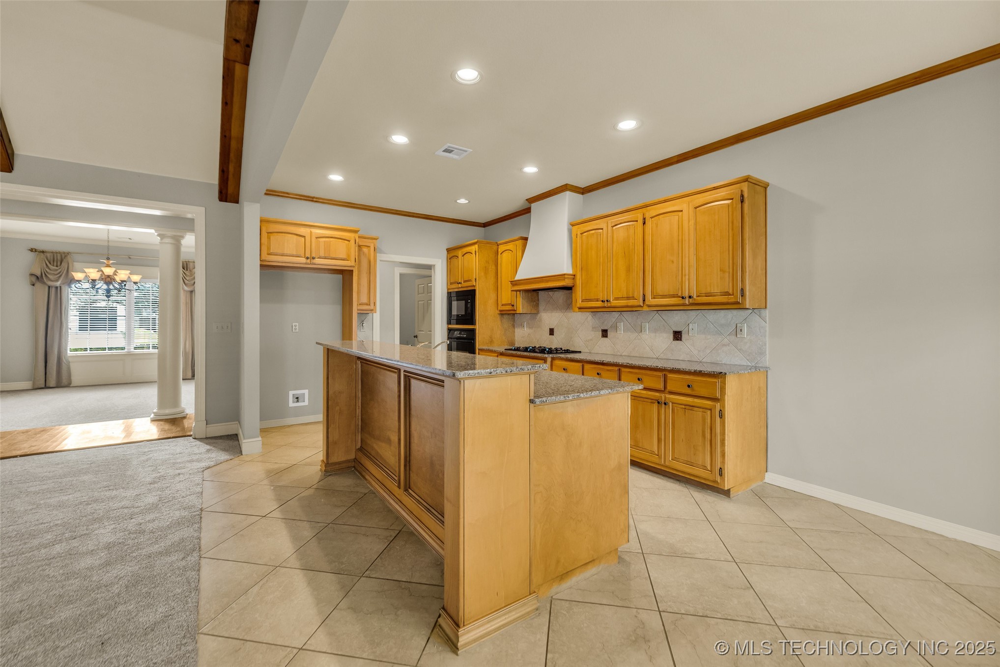 9063 E 118th Place