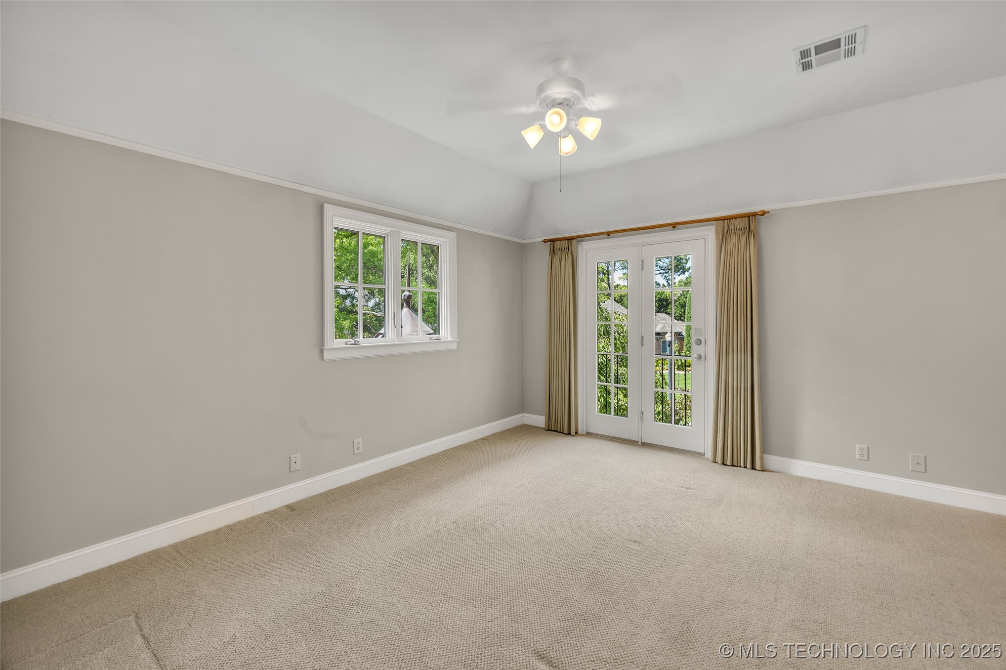 9805 S Vandalia Avenue