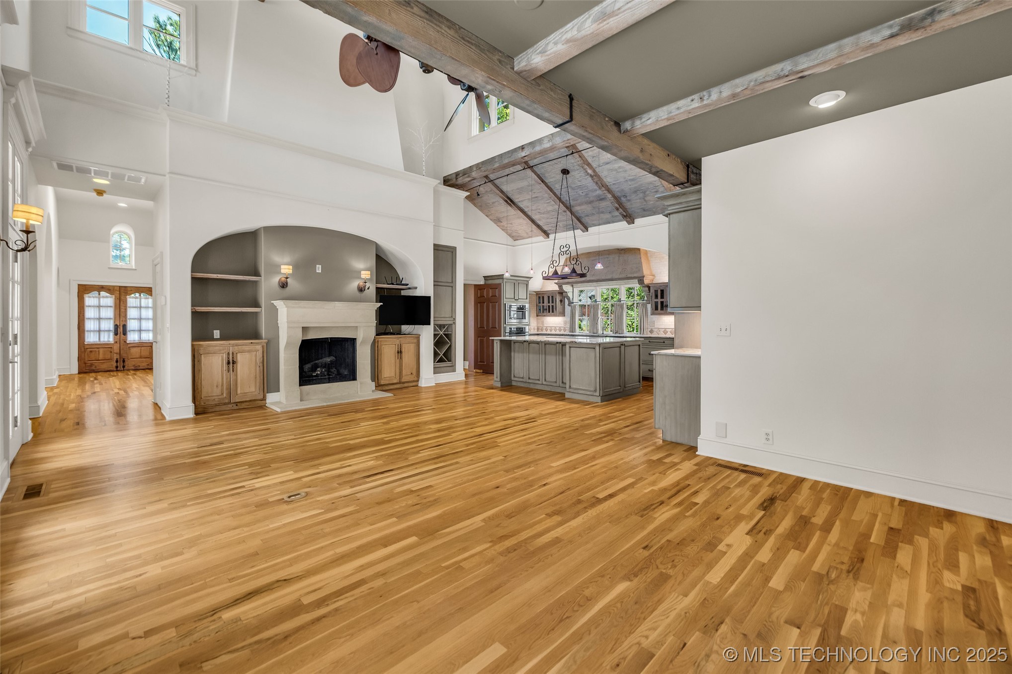 9805 S Vandalia Avenue