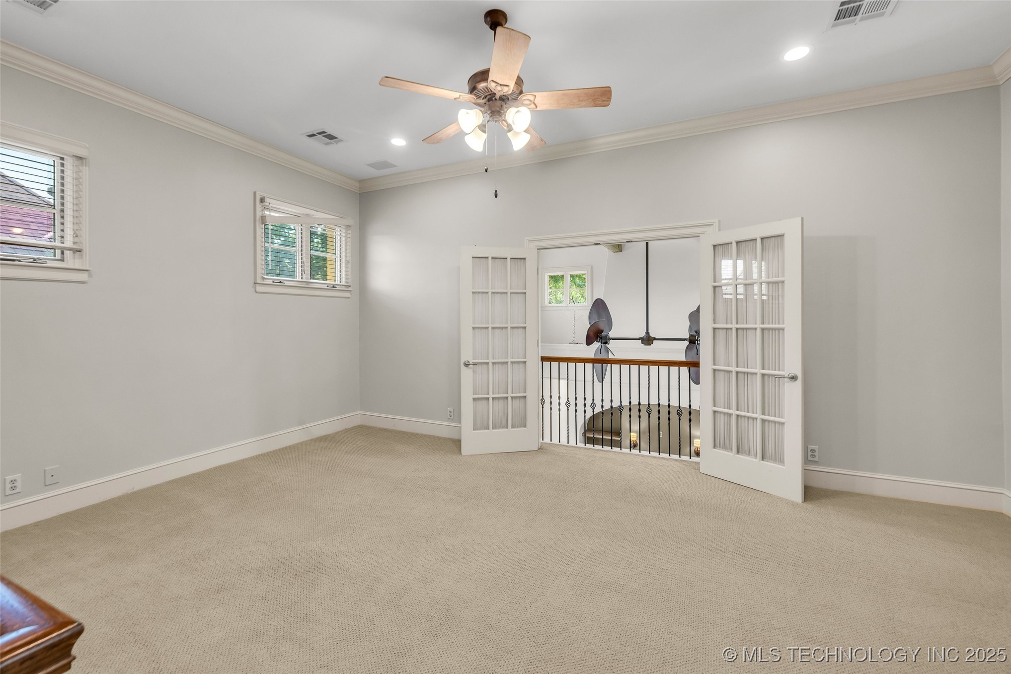 9805 S Vandalia Avenue