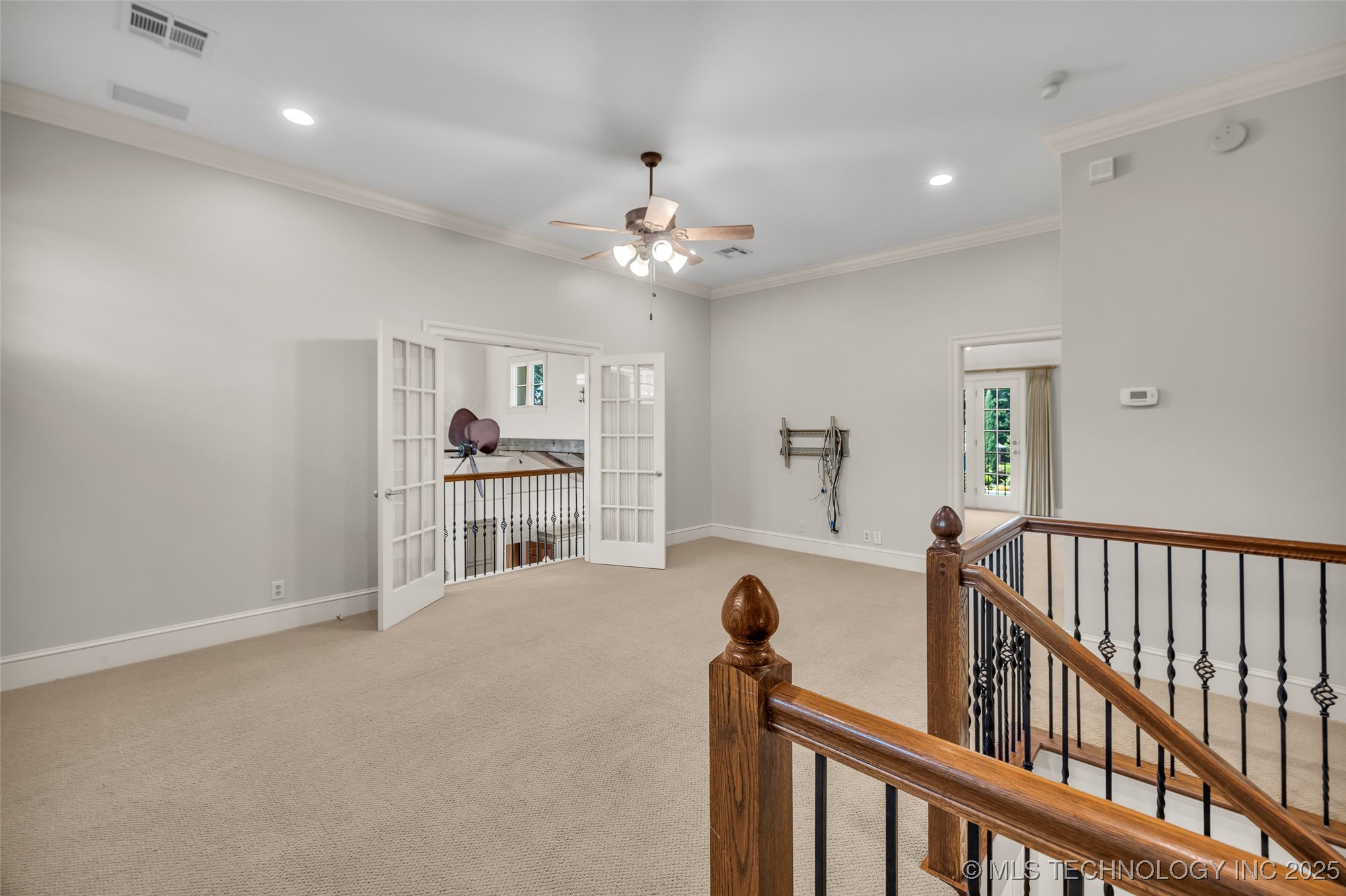 9805 S Vandalia Avenue