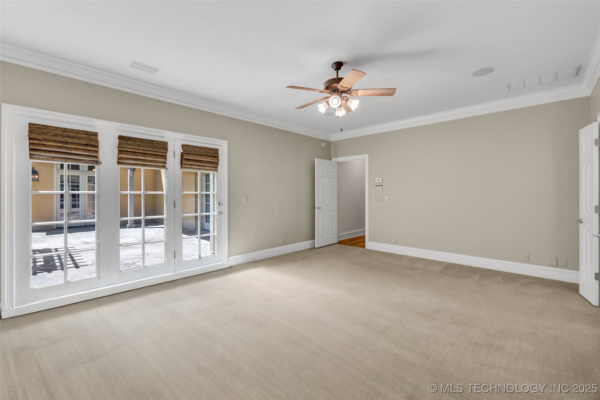 9805 S Vandalia Avenue