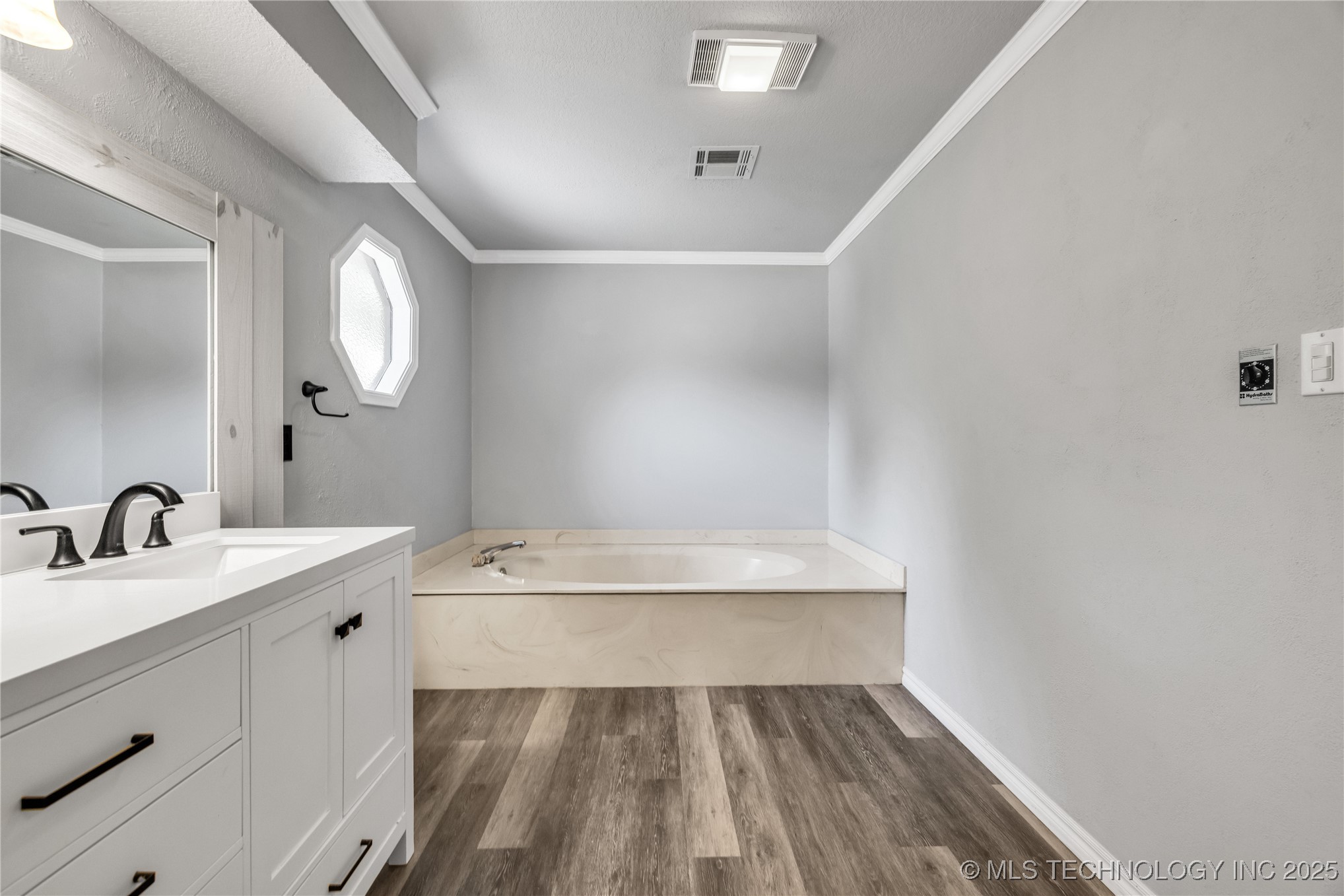 10603 E 99th Place