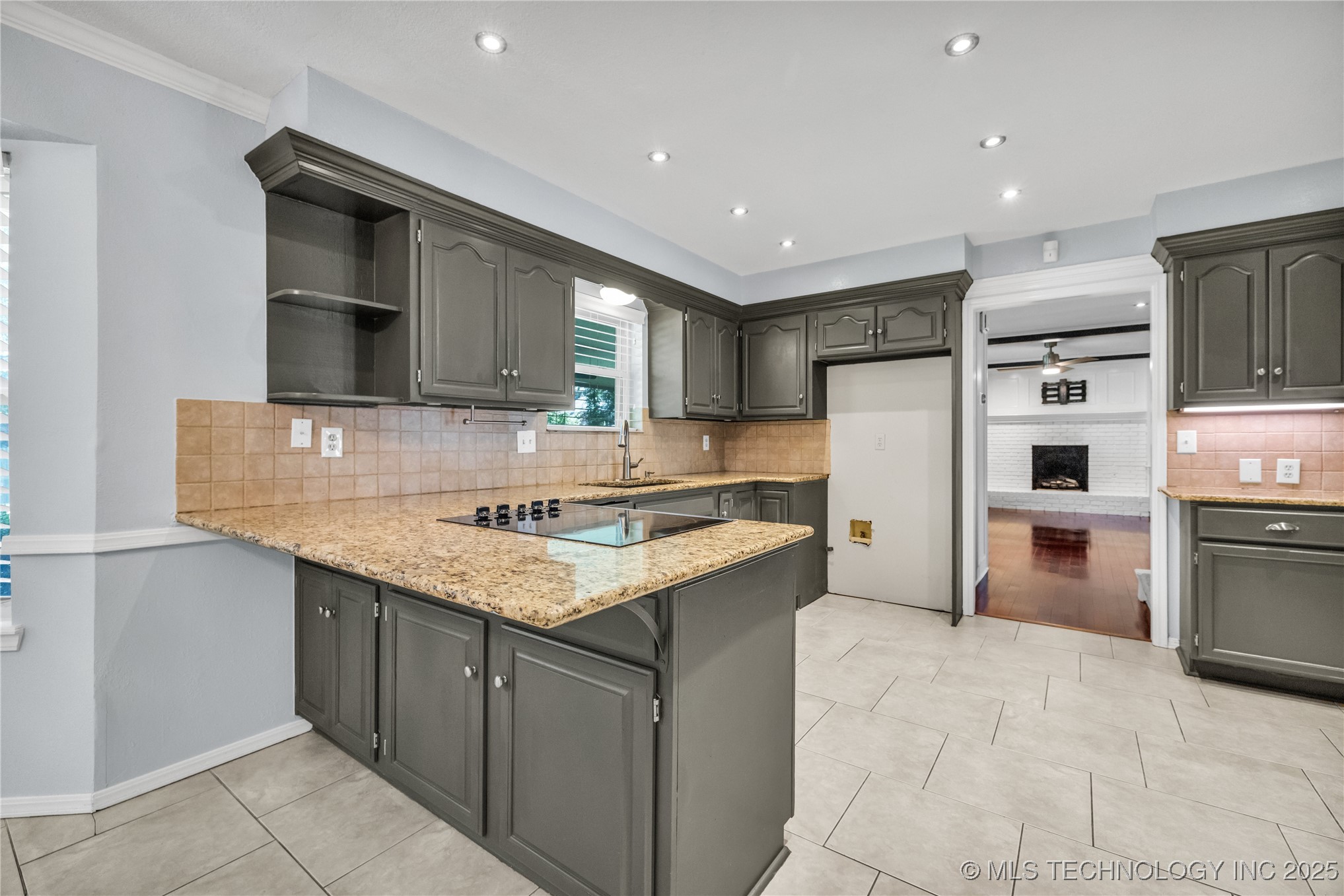 10603 E 99th Place