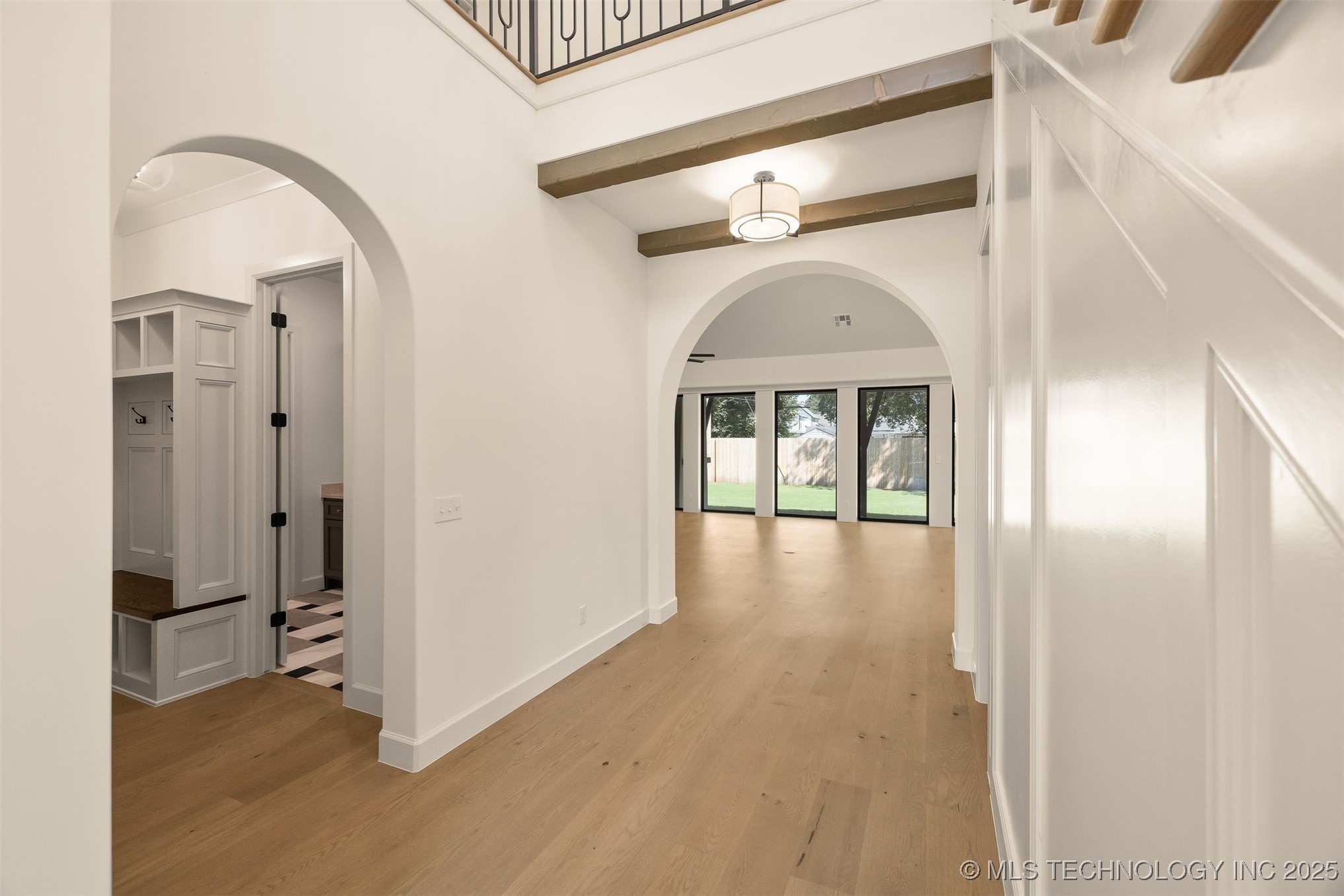 1009 E 38th Street