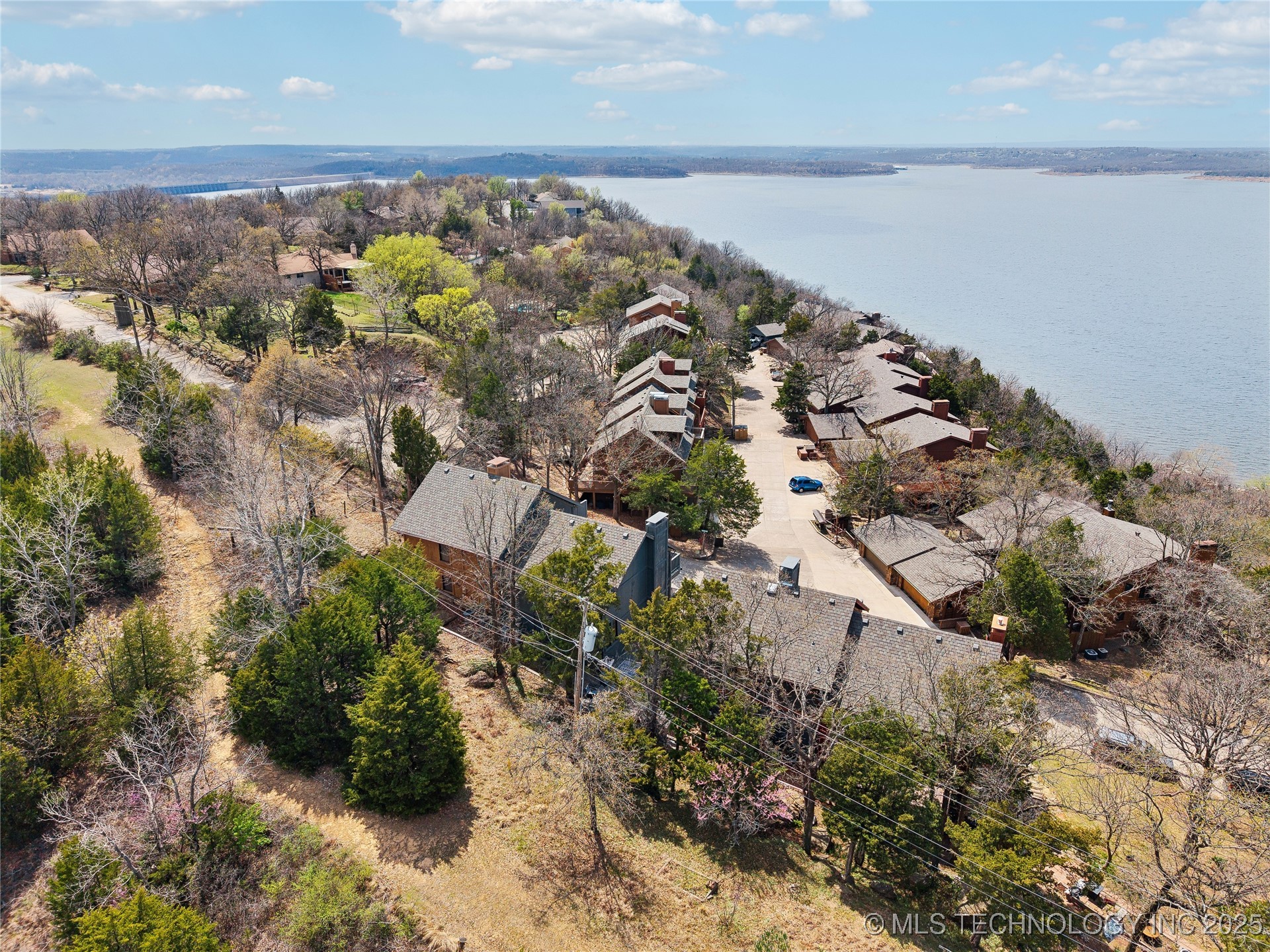 42 Diamond Head Drive 42