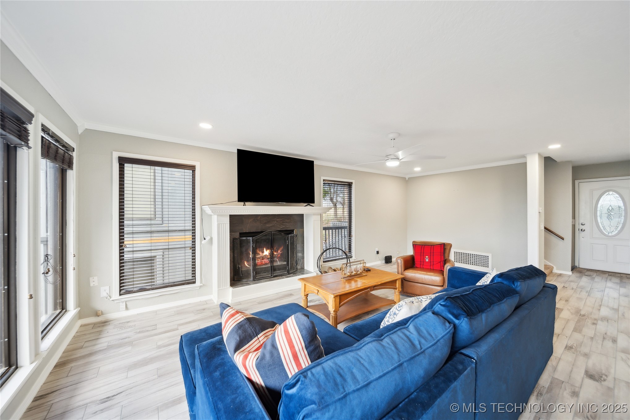 42 Diamond Head Drive 42