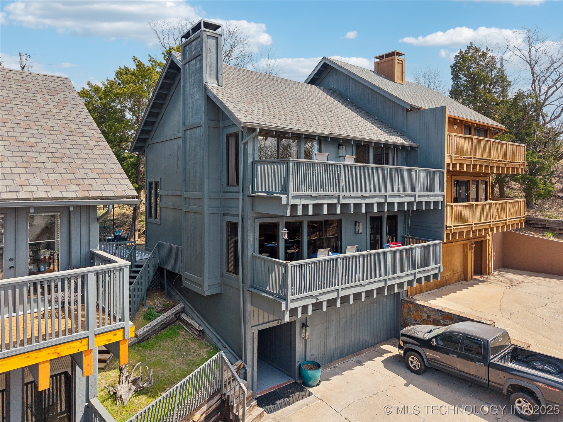 42 Diamond Head Drive 42