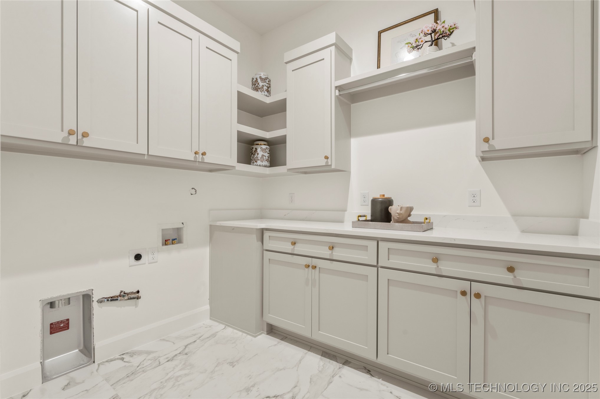 3917 S Madison Avenue