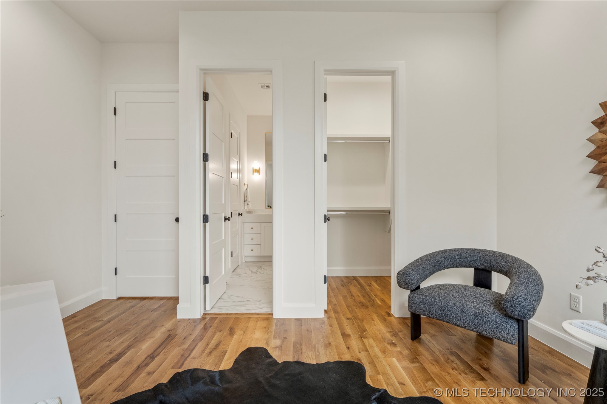 3917 S Madison Avenue