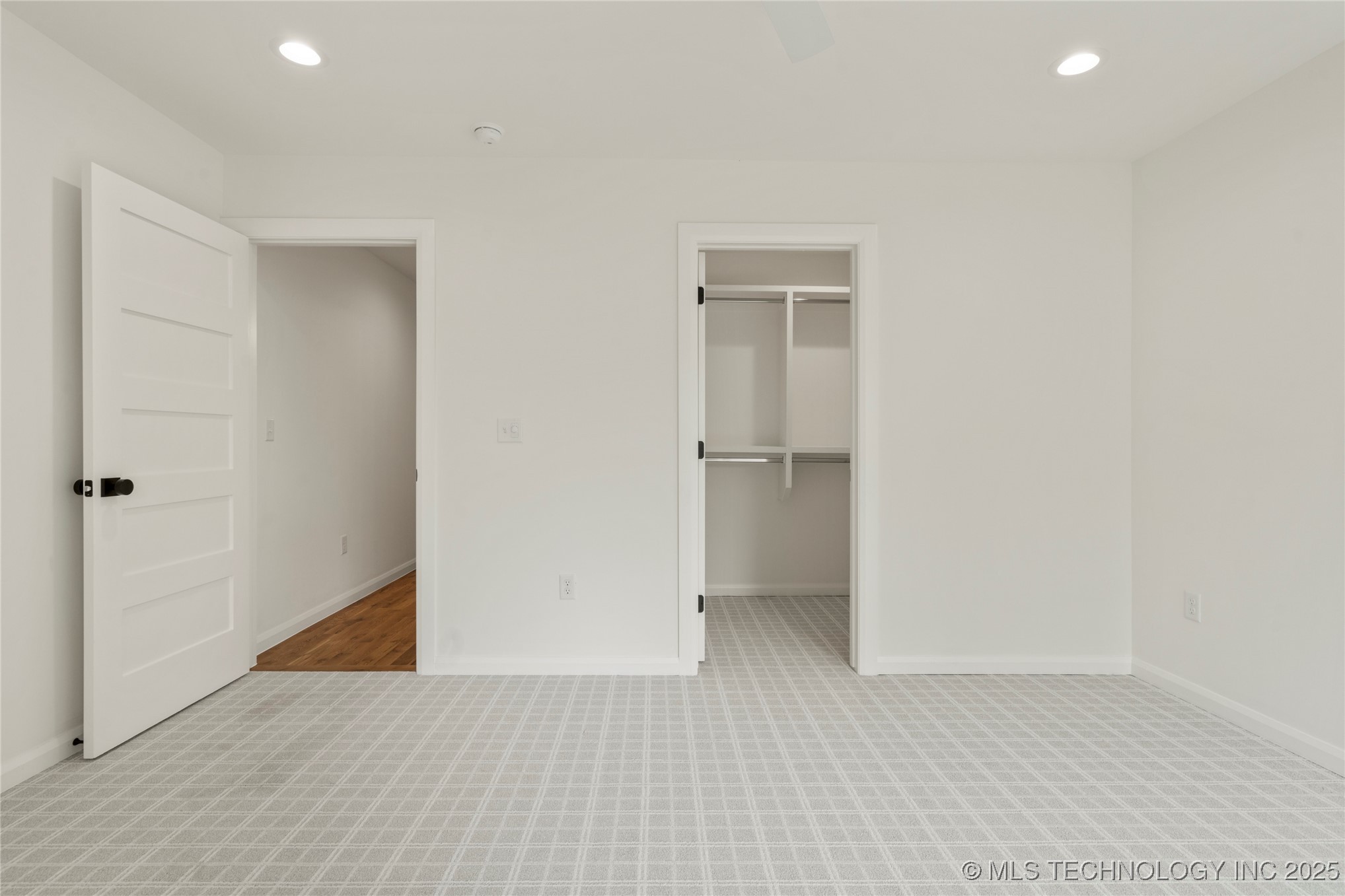 3917 S Madison Avenue