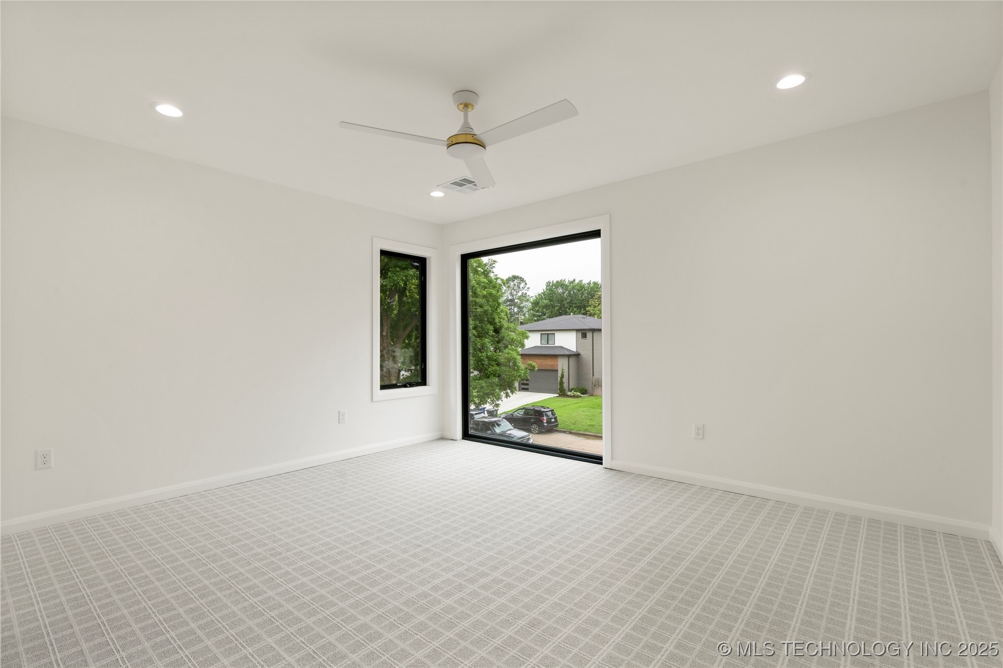 3917 S Madison Avenue