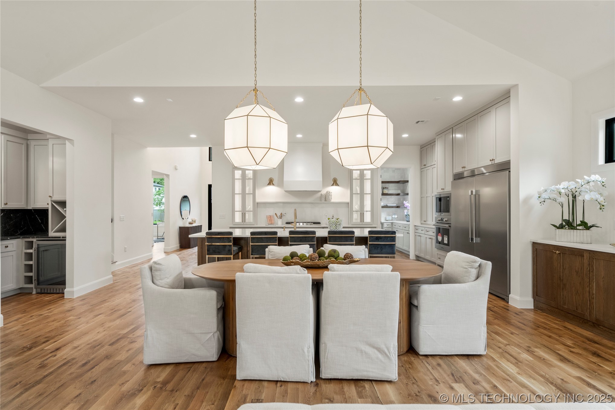 3917 S Madison Avenue