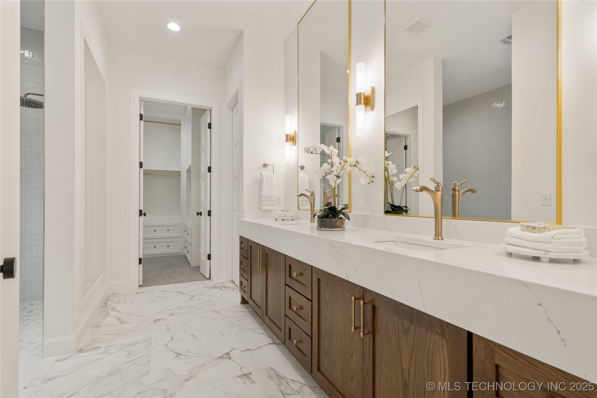 3917 S Madison Avenue