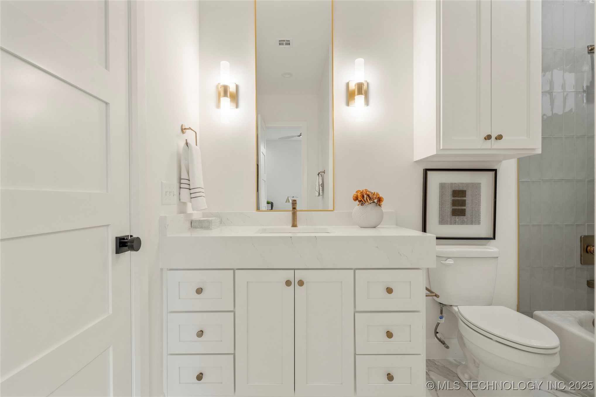 3917 S Madison Avenue