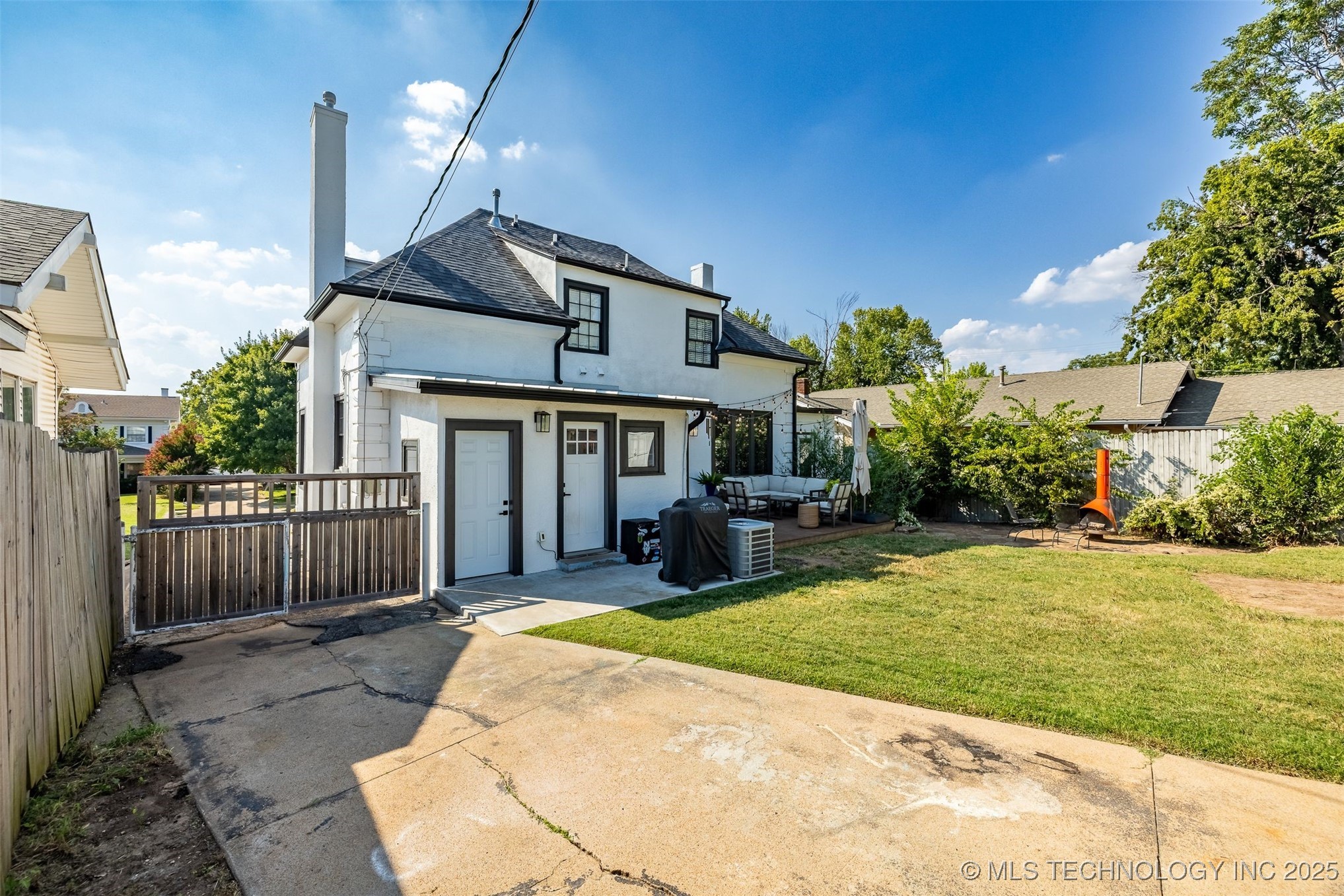 1517 S Owasso Avenue