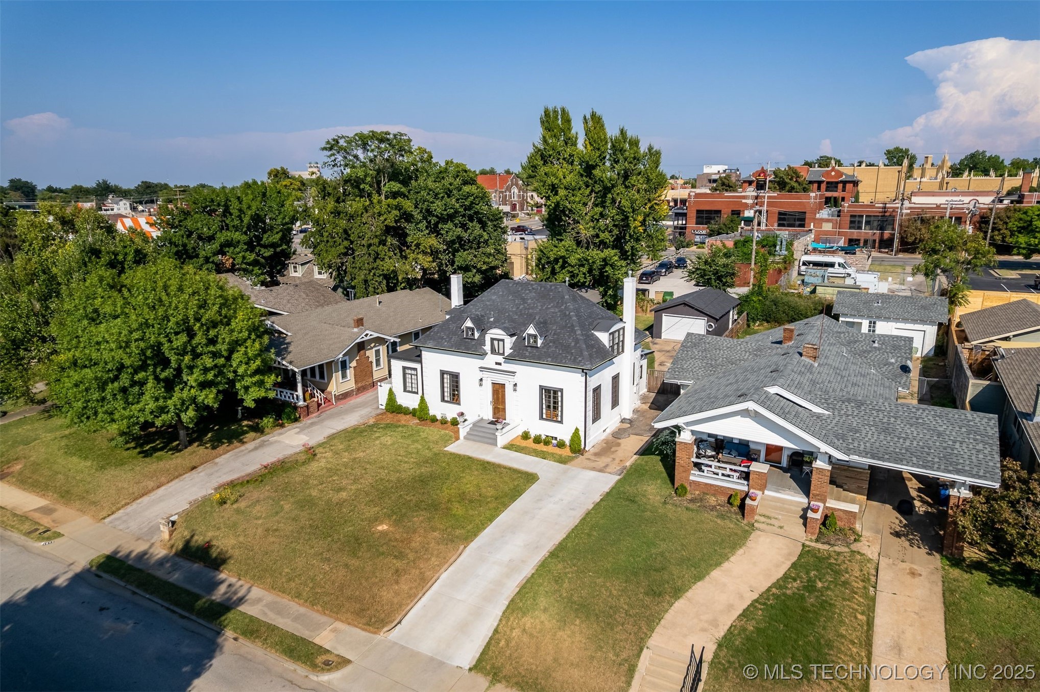 1517 S Owasso Avenue