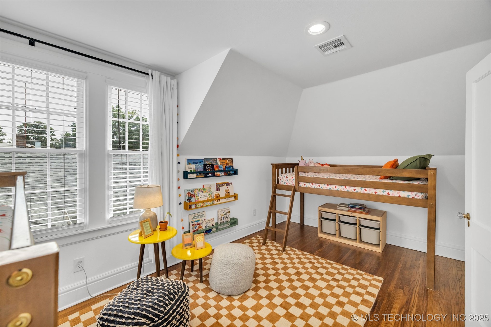 1517 S Owasso Avenue