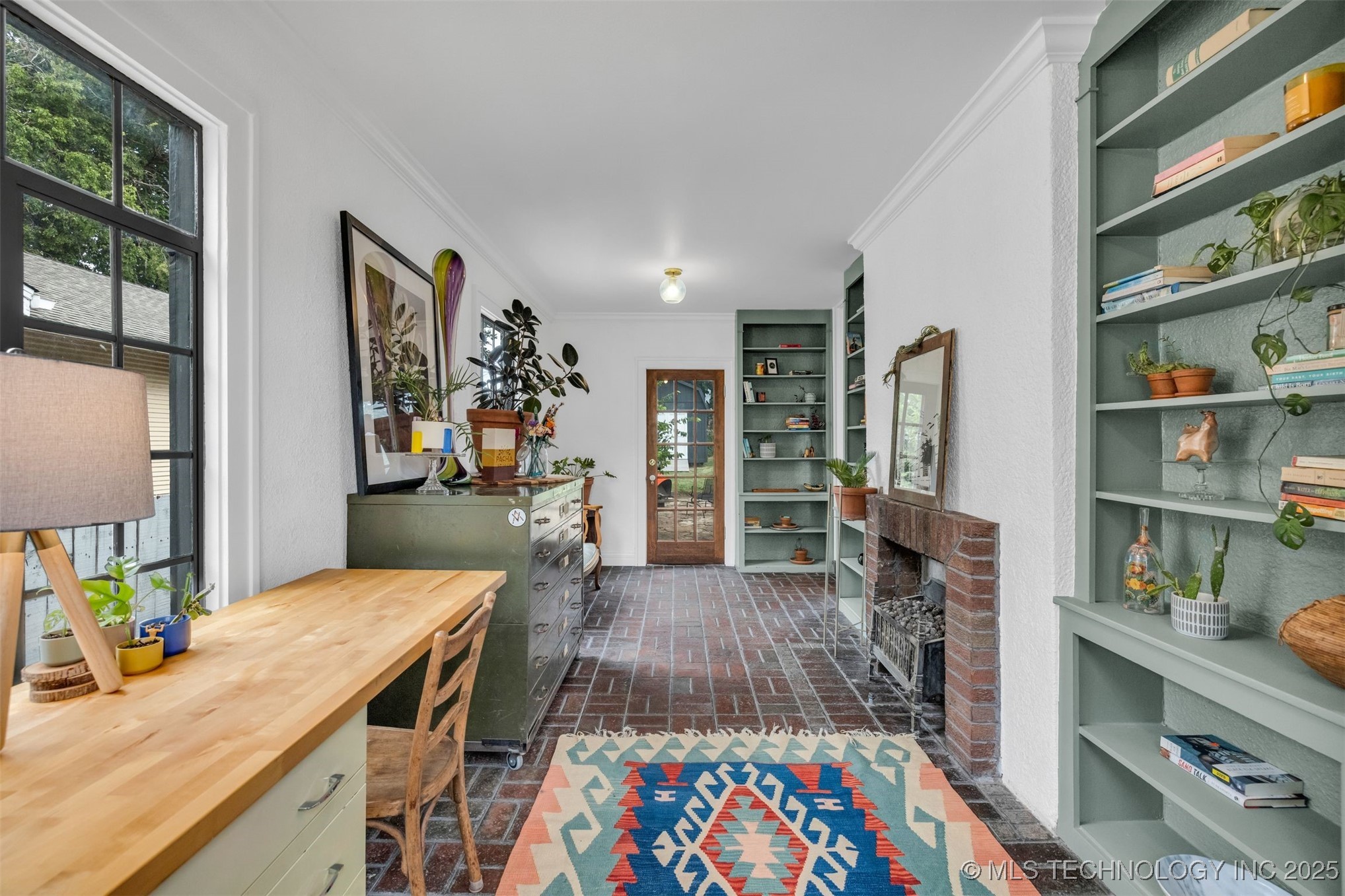 1517 S Owasso Avenue