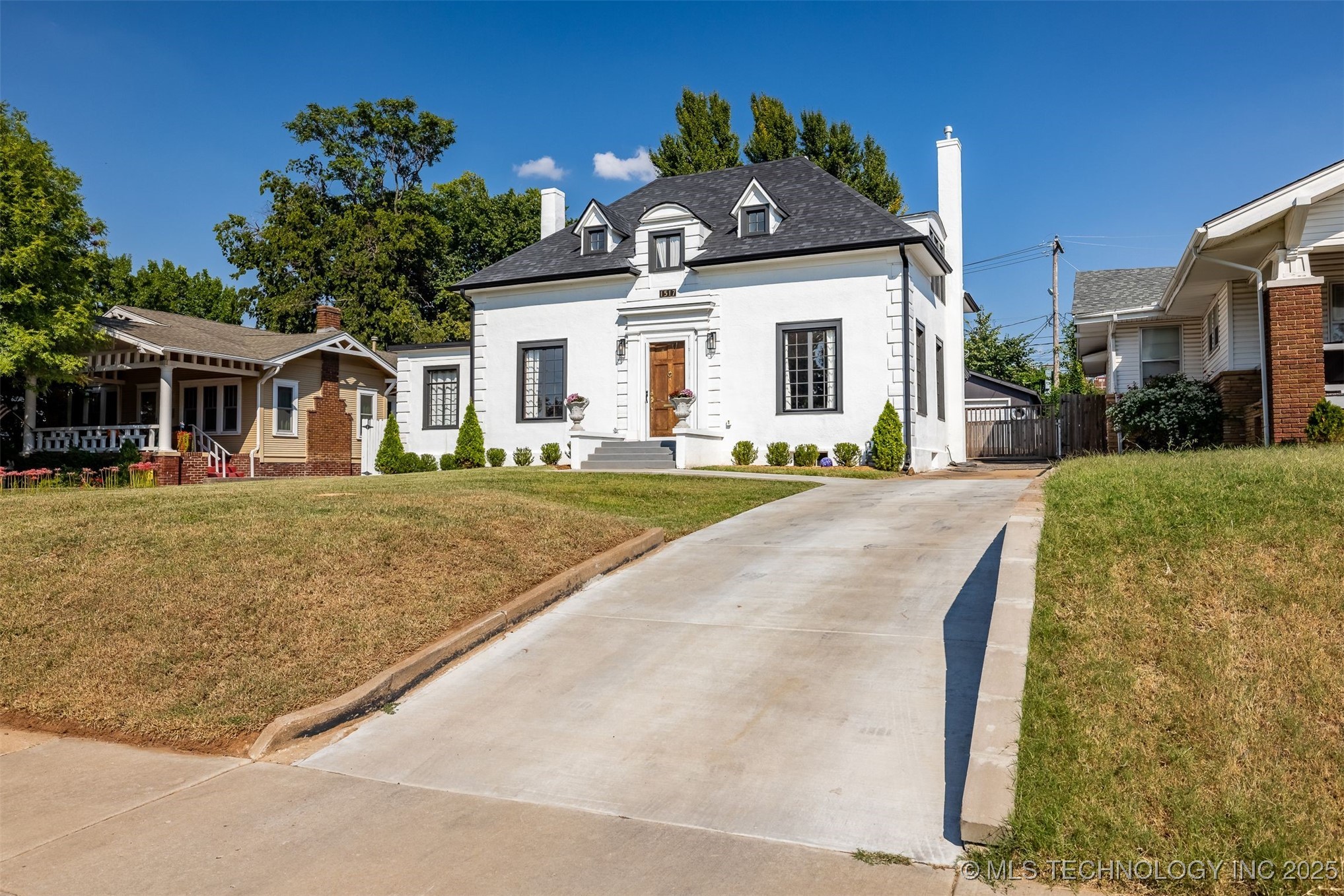 1517 S Owasso Avenue